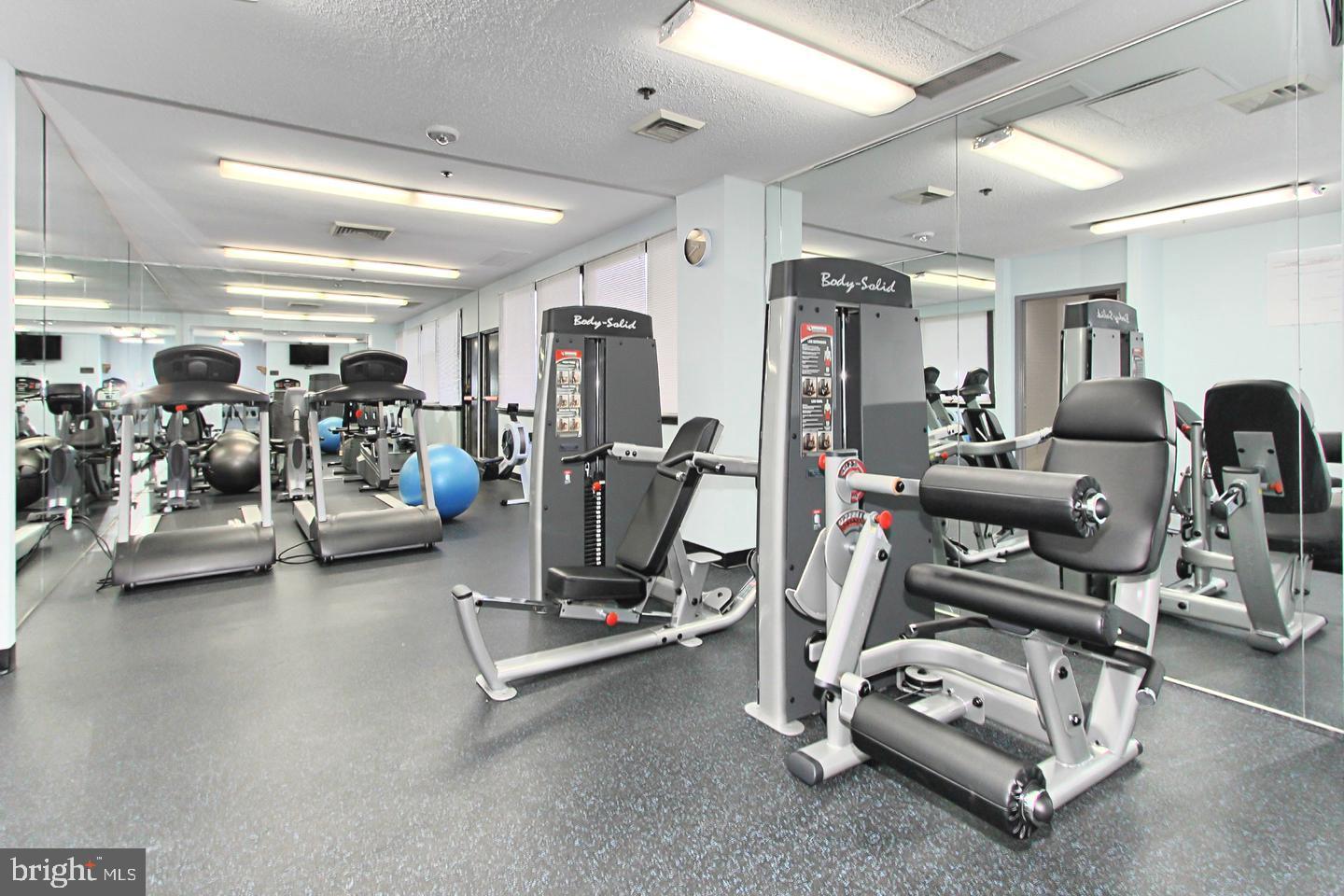 SKYLINE SQUARE CONDO - Residential