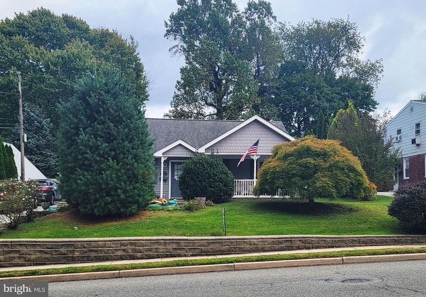 Welcome to this charming and spacious cape cod home in the desirable Radnor Township School District. This 3-bedroom, 3 full bathroom home offers over 2,300 square feet of living space on a 0.3-acre lot with a detached garage and a landscaped backyard. The main floor features a large living room, a kitchen with an island and gas cooking, a den with built-in shelves, an office, and two bedrooms with ensuite bathrooms. The upper floor contains a large, floored attic (room for additional bedrooms), There is an in-law's apartment has an additional bedroom with a full bathroom and plenty of storage space. The home has central air conditioning, forced air heating and radiant heat. The location is convenient to shopping, dining, and transportation, as well as Wayne Elementary School, Radnor Middle School, and Radnor High School. Don’t miss this opportunity to own this beautiful home in a great neighborhood!