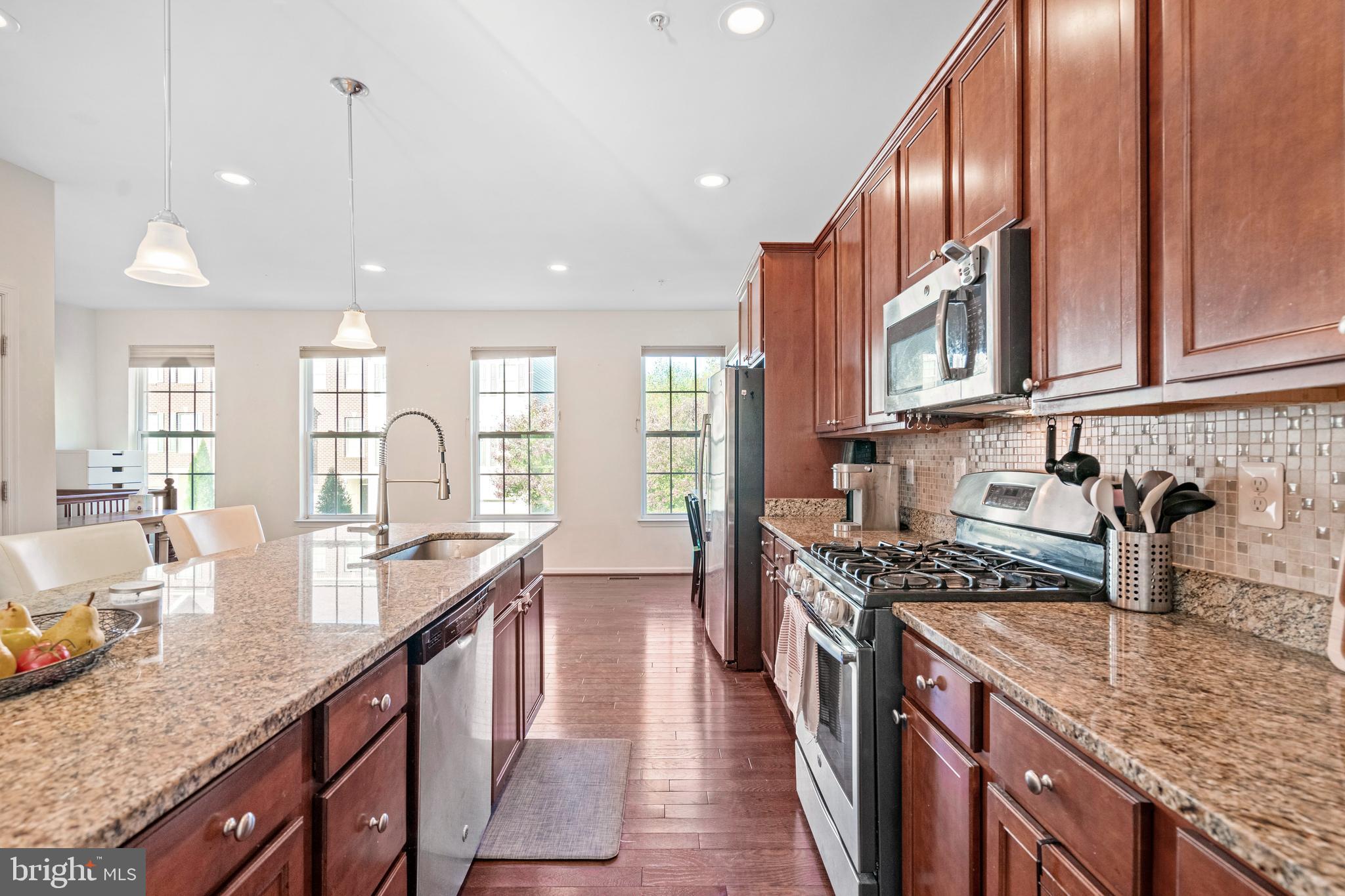 SIMPSON MILL - Residential Lease