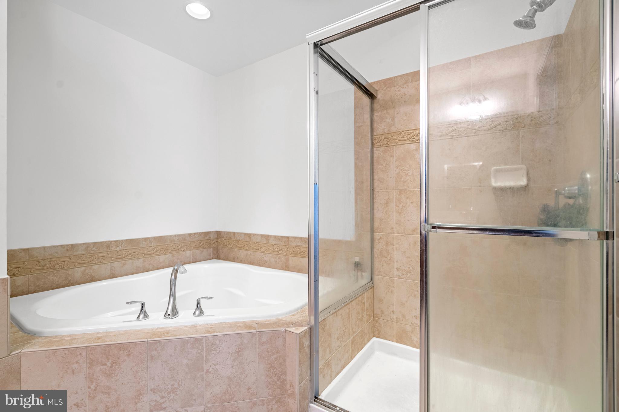 SIMPSON MILL - Residential Lease