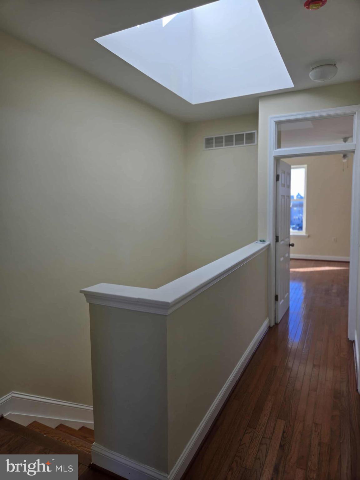 JOHNSTON SQUARE - Residential
