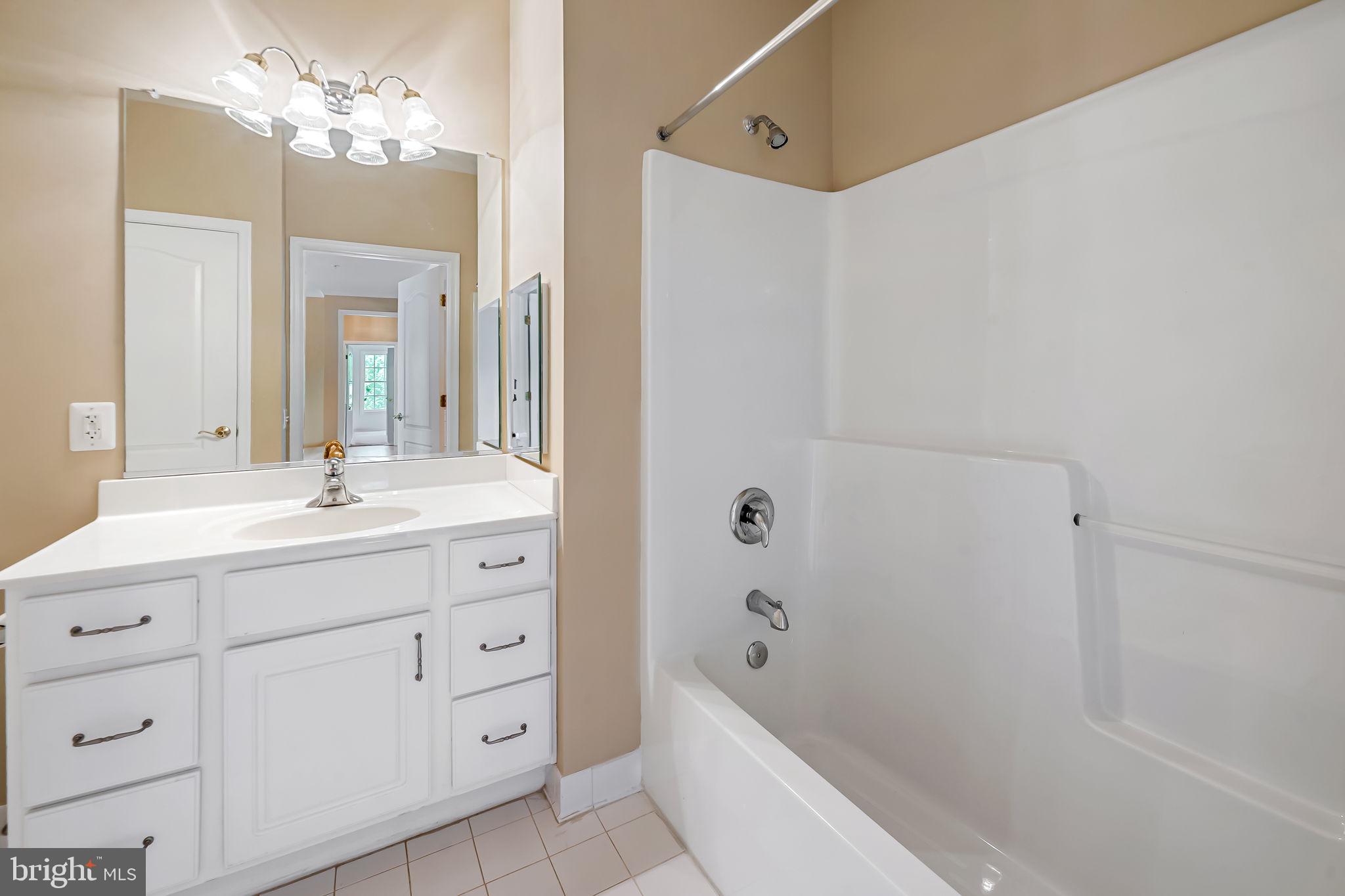 IRWINS CHOICE - Residential
