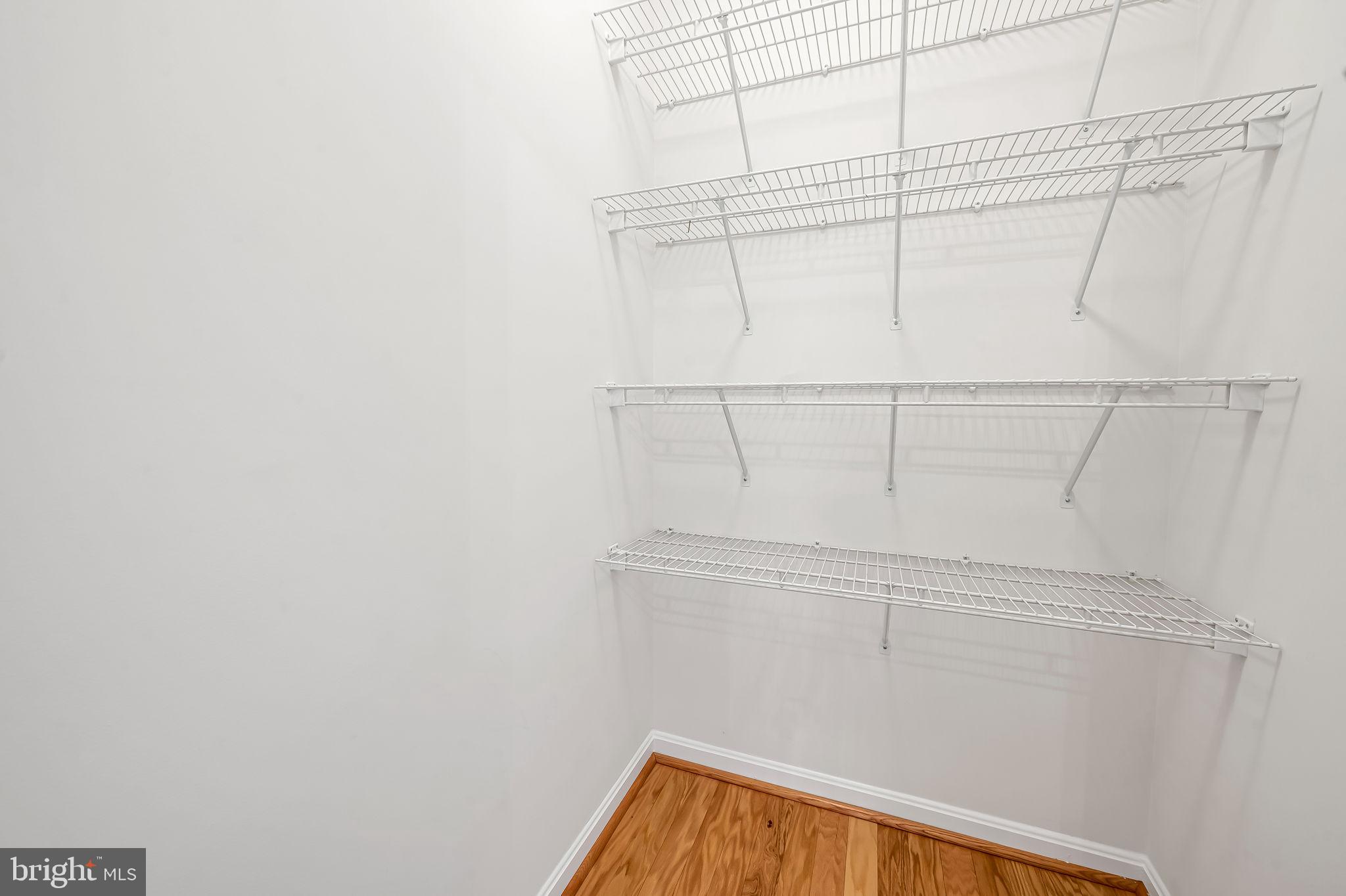 IRWINS CHOICE - Residential