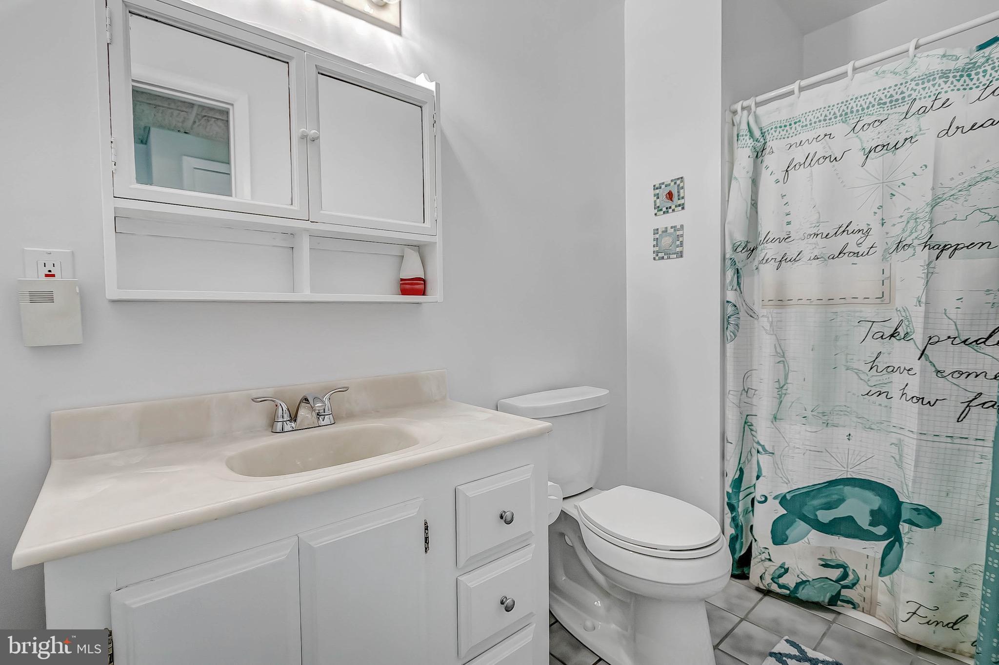 CALVERTON - Residential