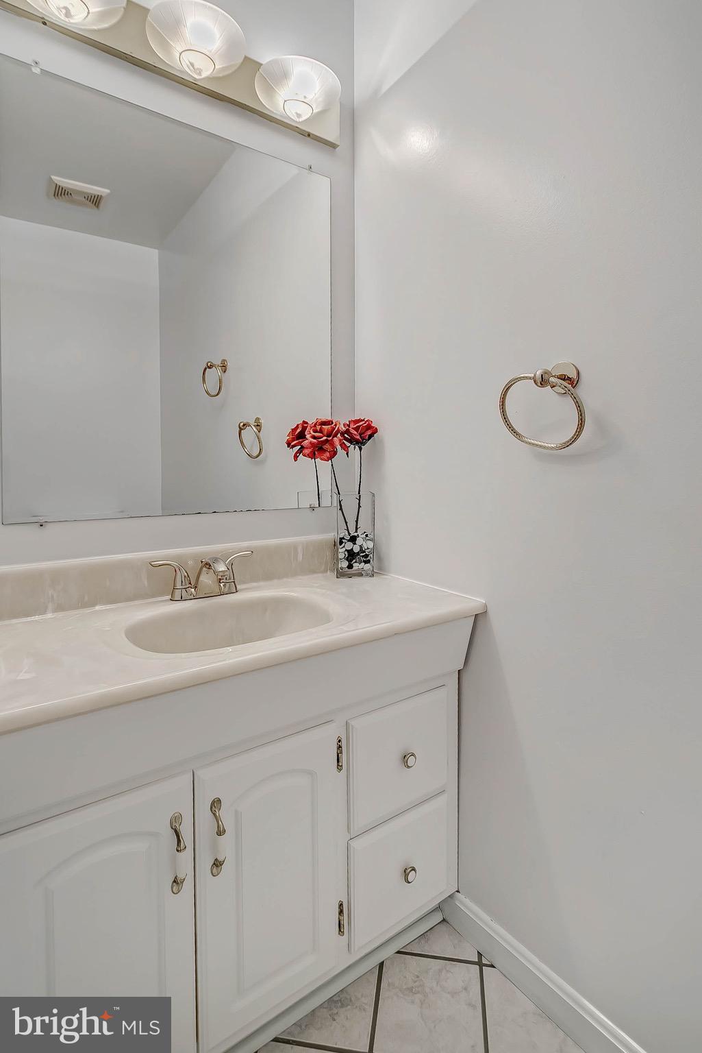 CALVERTON - Residential