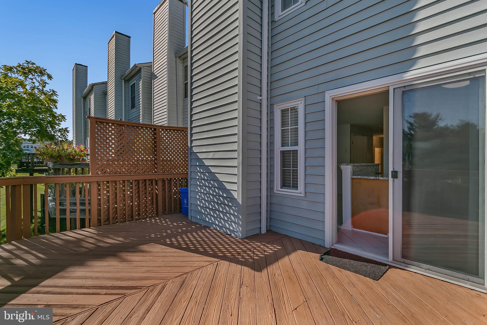 CALVERTON - Residential