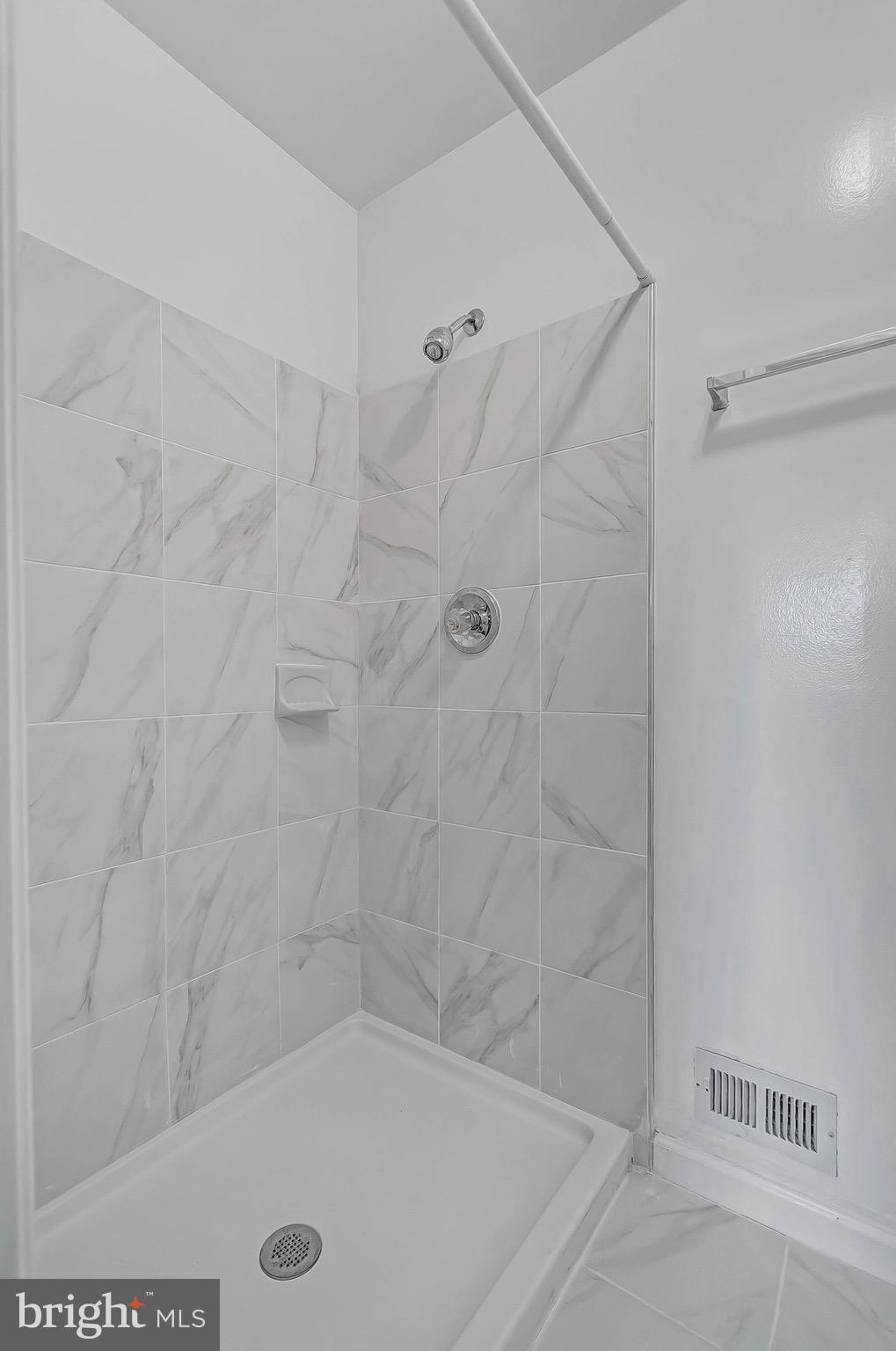 CALVERTON - Residential