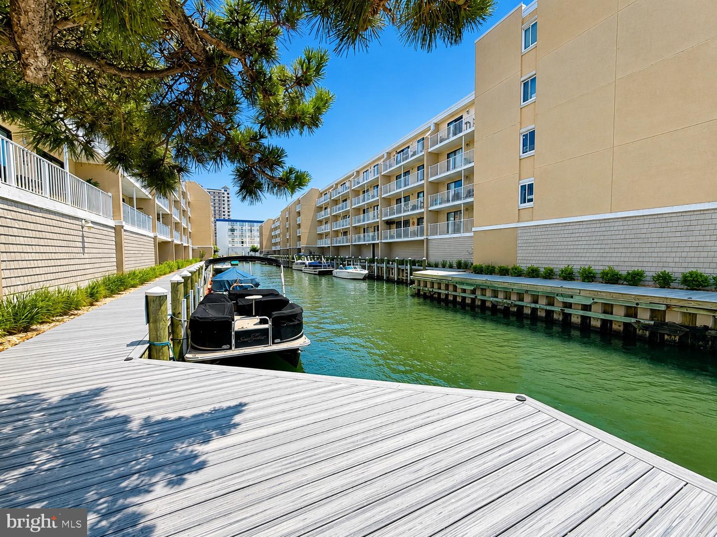 4709 COASTAL HIGHWAY 555