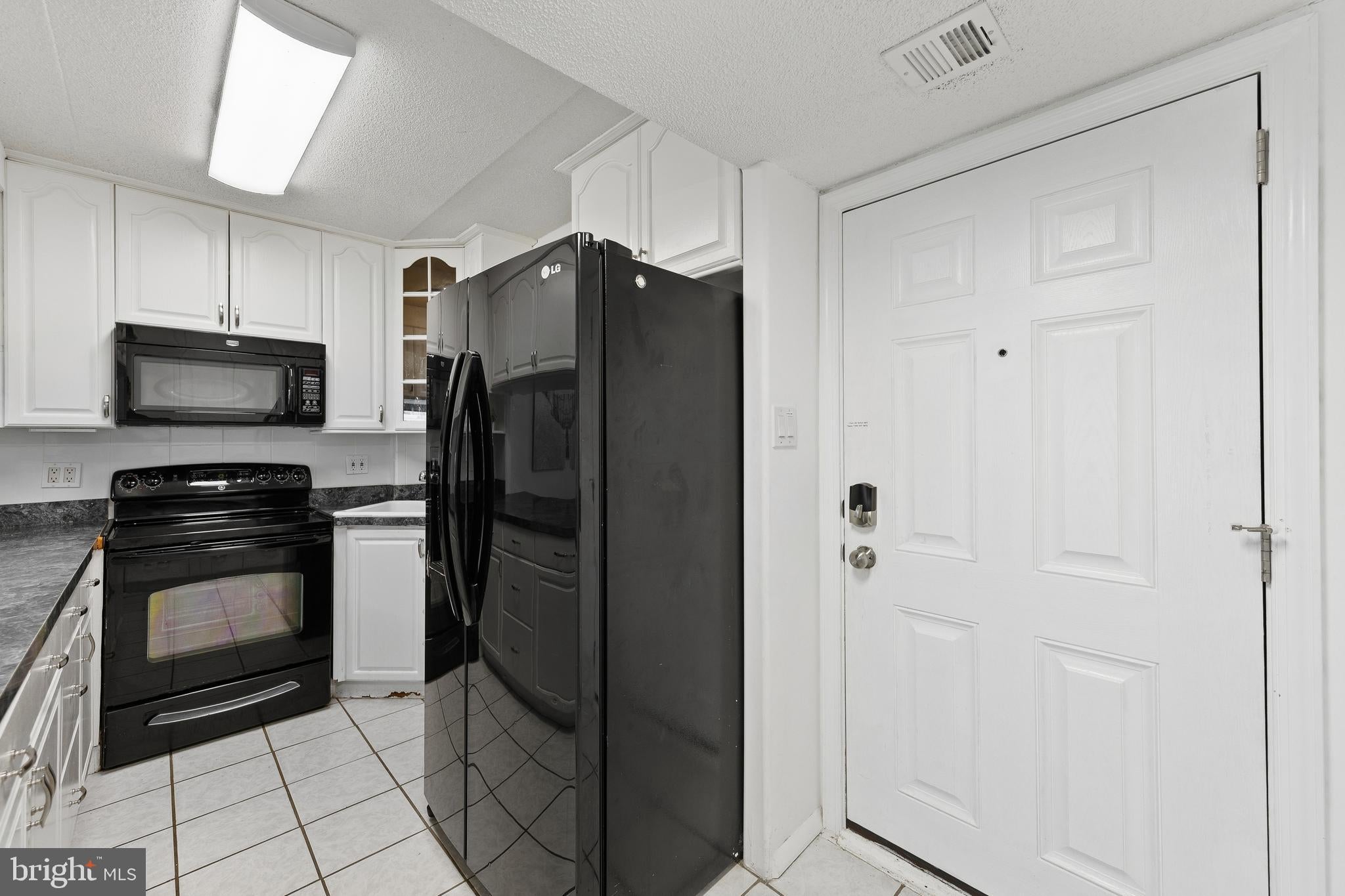 4709 COASTAL HIGHWAY 555