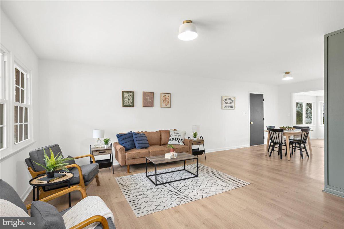 RIVIERA BEACH - Residential