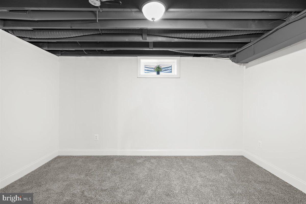 RIVIERA BEACH - Residential