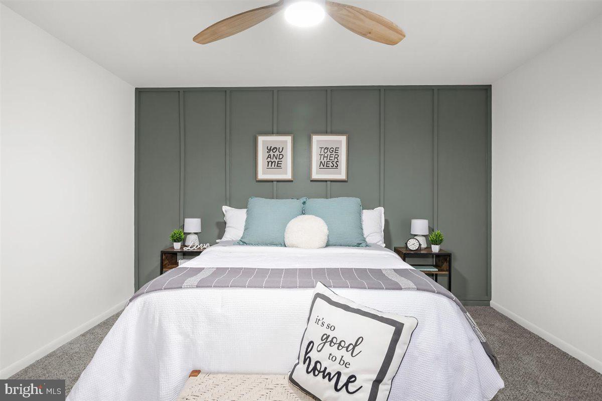 RIVIERA BEACH - Residential