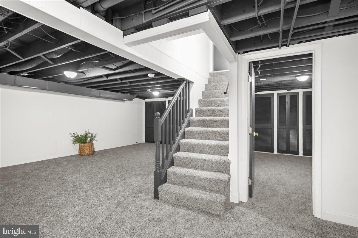 RIVIERA BEACH - Residential