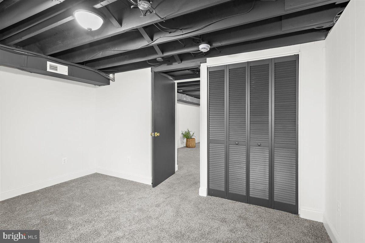 RIVIERA BEACH - Residential