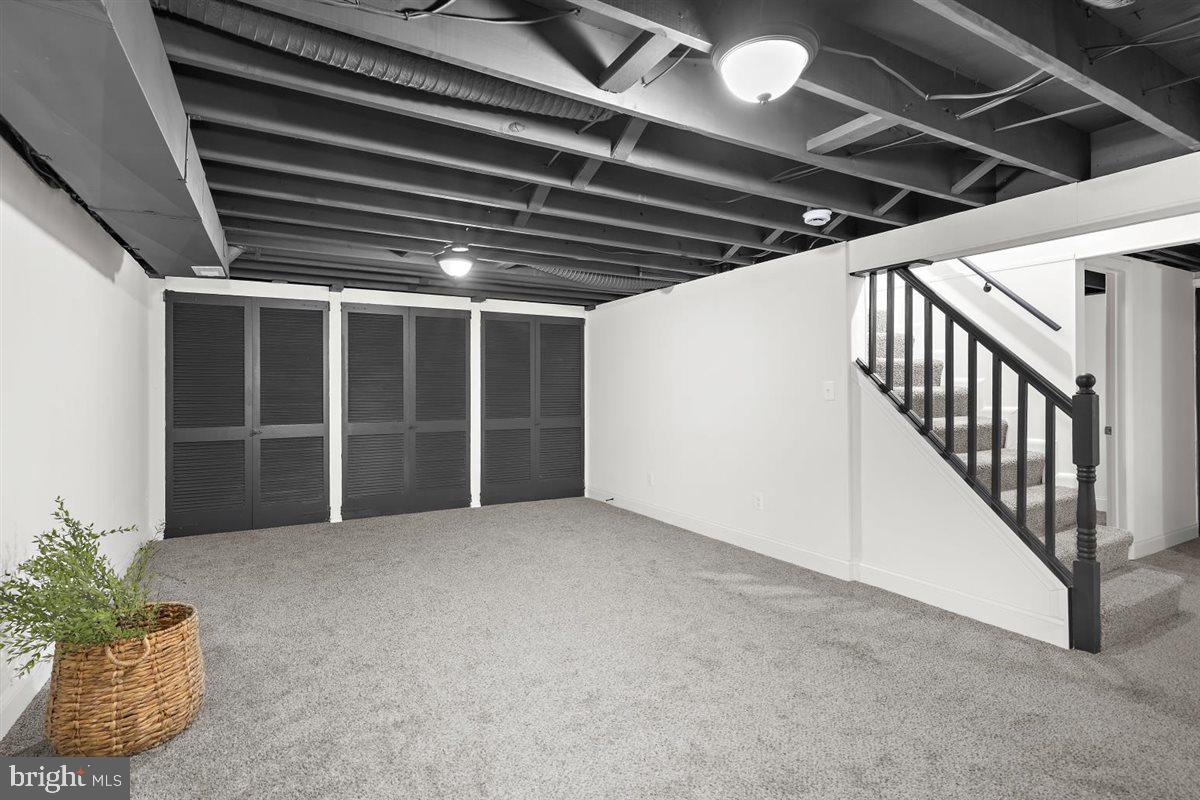 RIVIERA BEACH - Residential