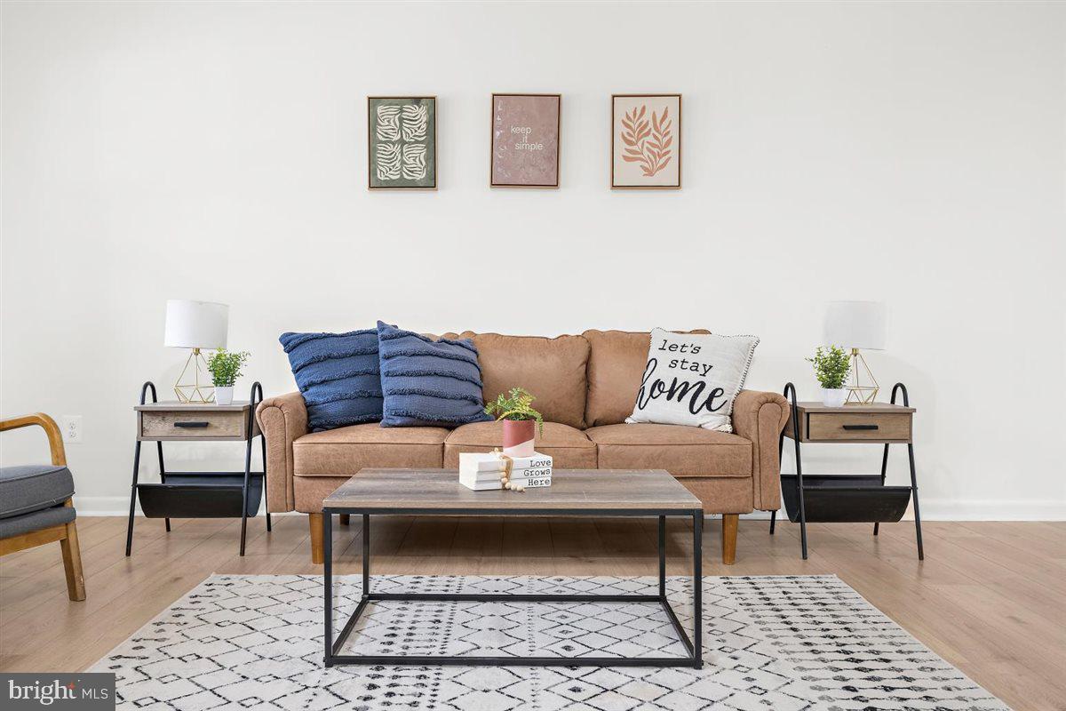 RIVIERA BEACH - Residential