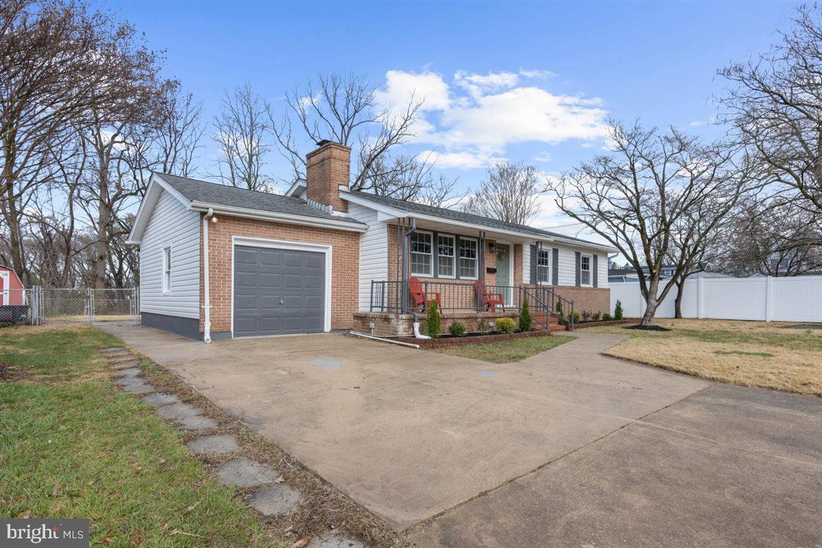 RIVIERA BEACH - Residential