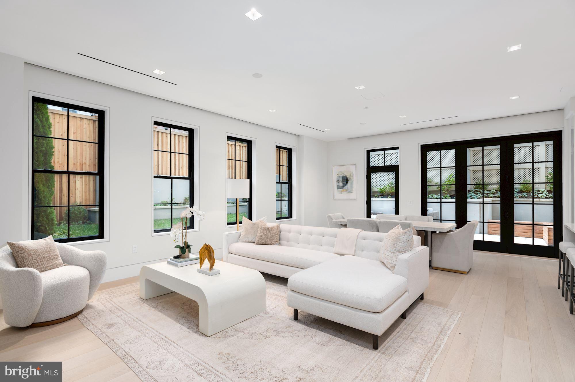 GEORGETOWN - Residential