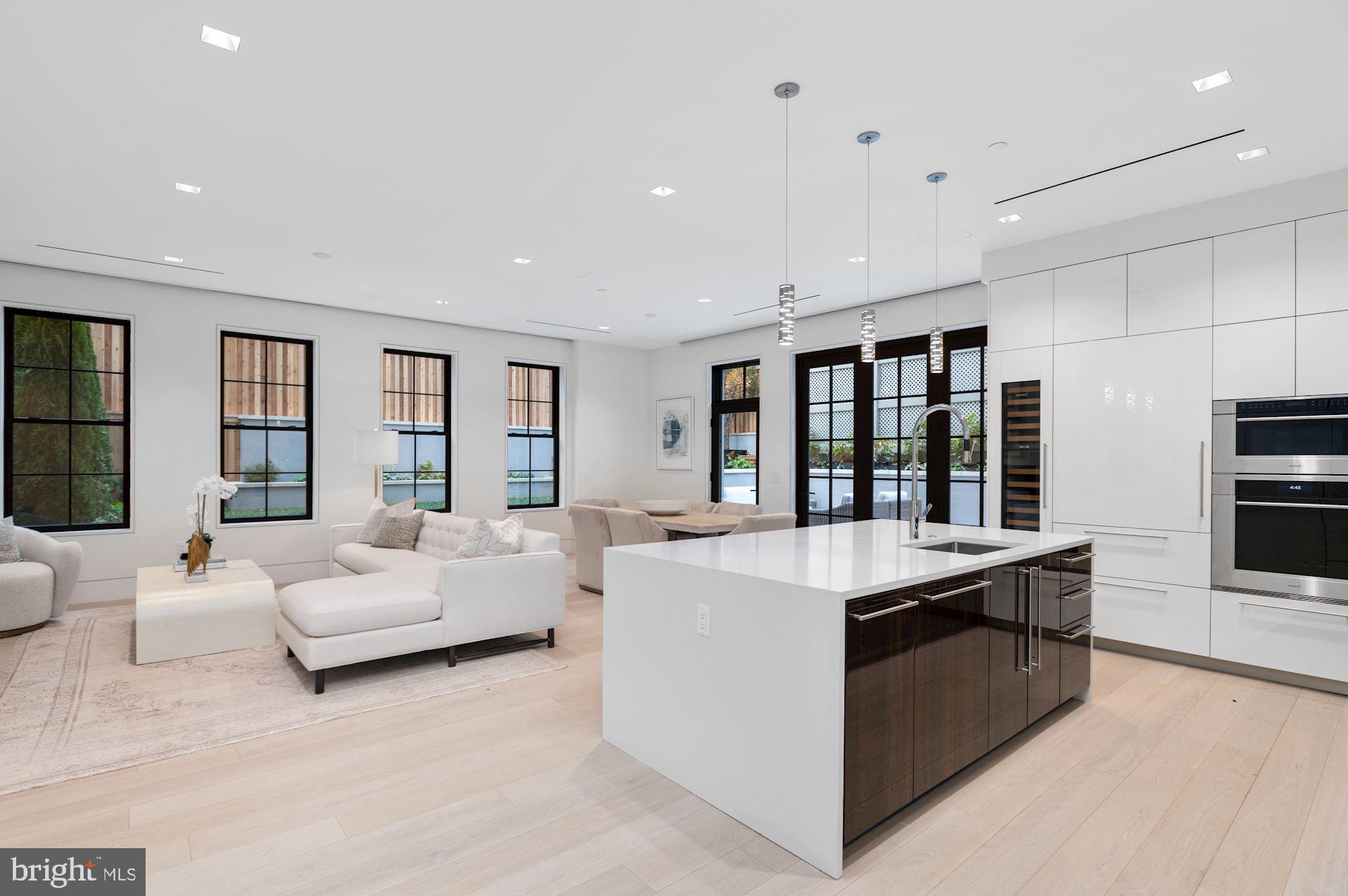 GEORGETOWN - Residential