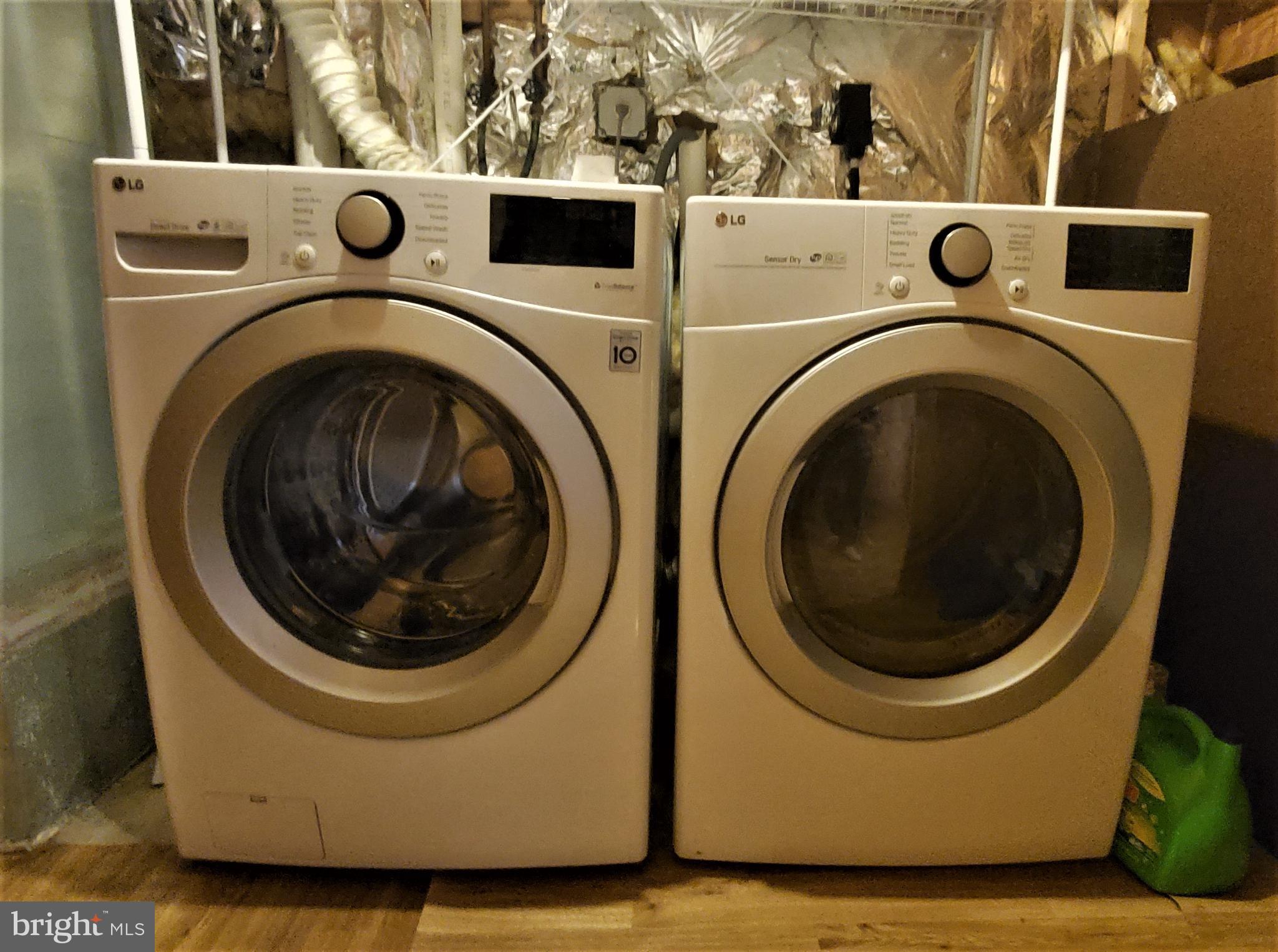 THE CEDARS - Residential