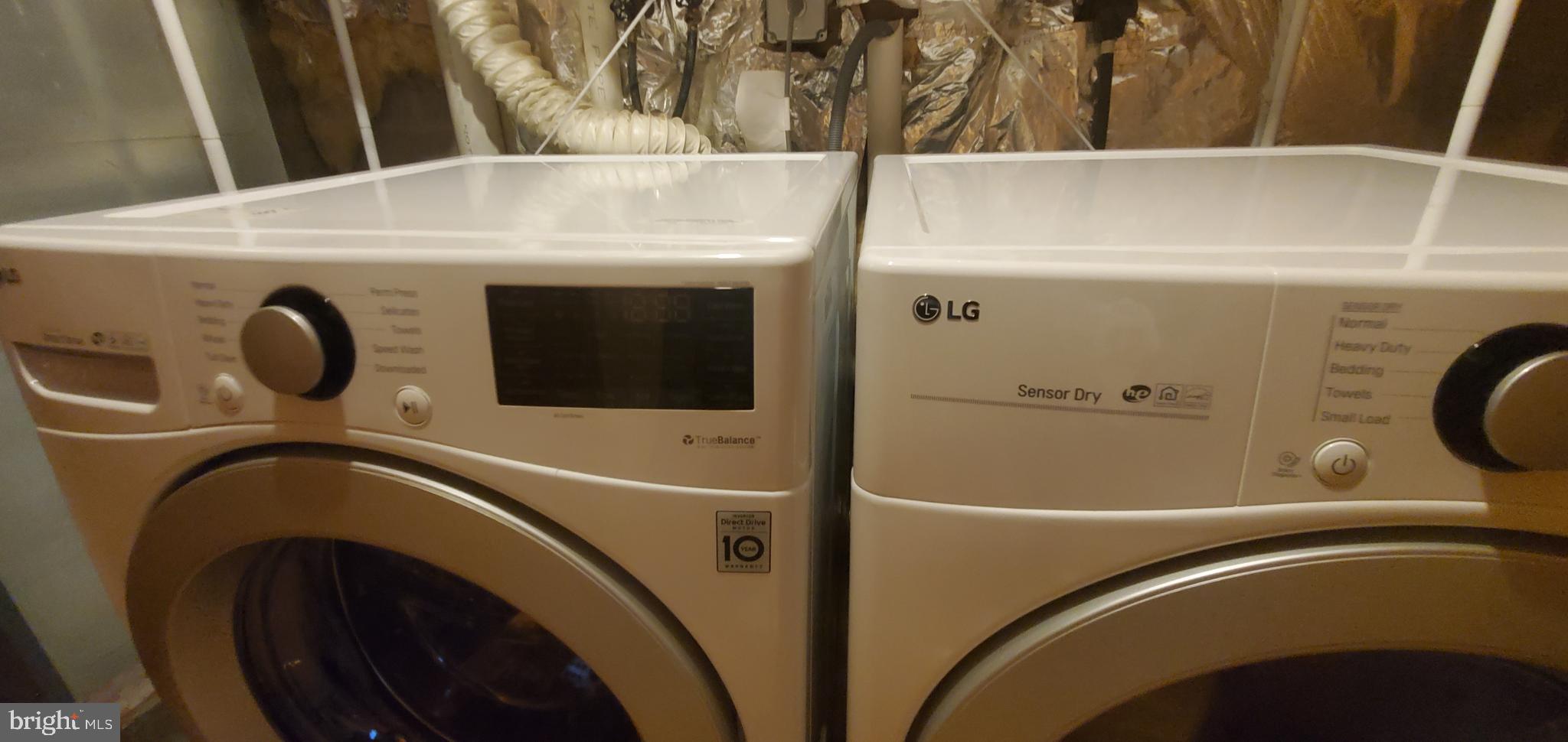 THE CEDARS - Residential