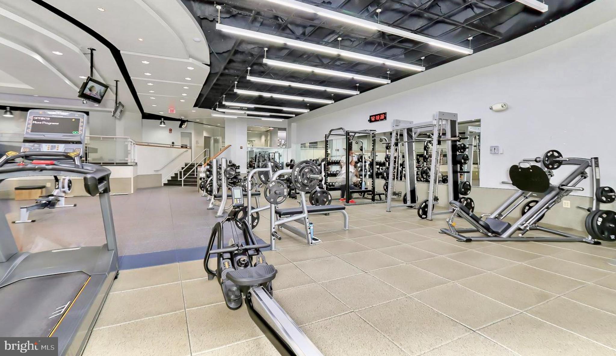 RIVER PLACE EAST - Residential