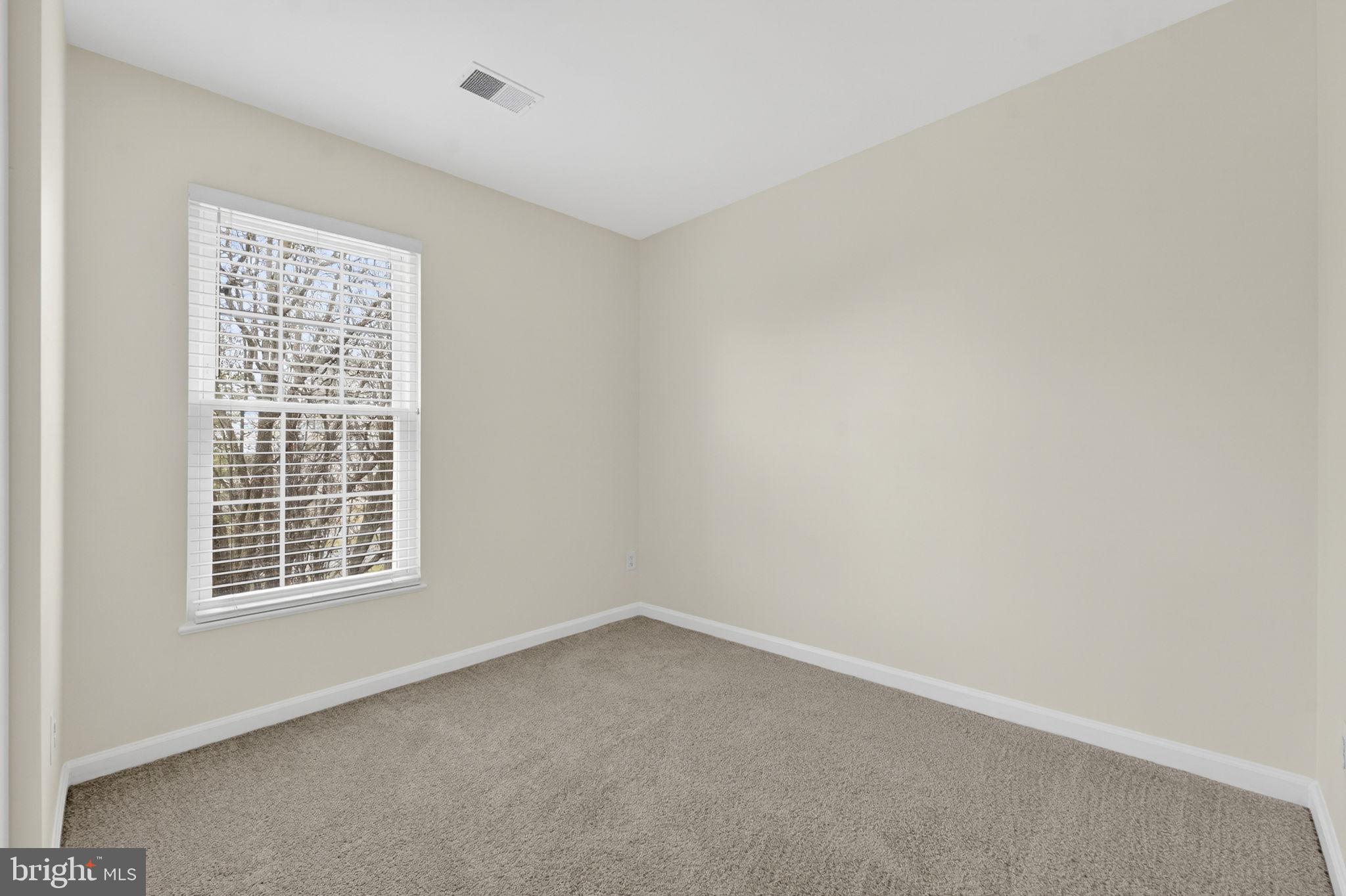 WELLINGTON/CLOVERHILL - Residential