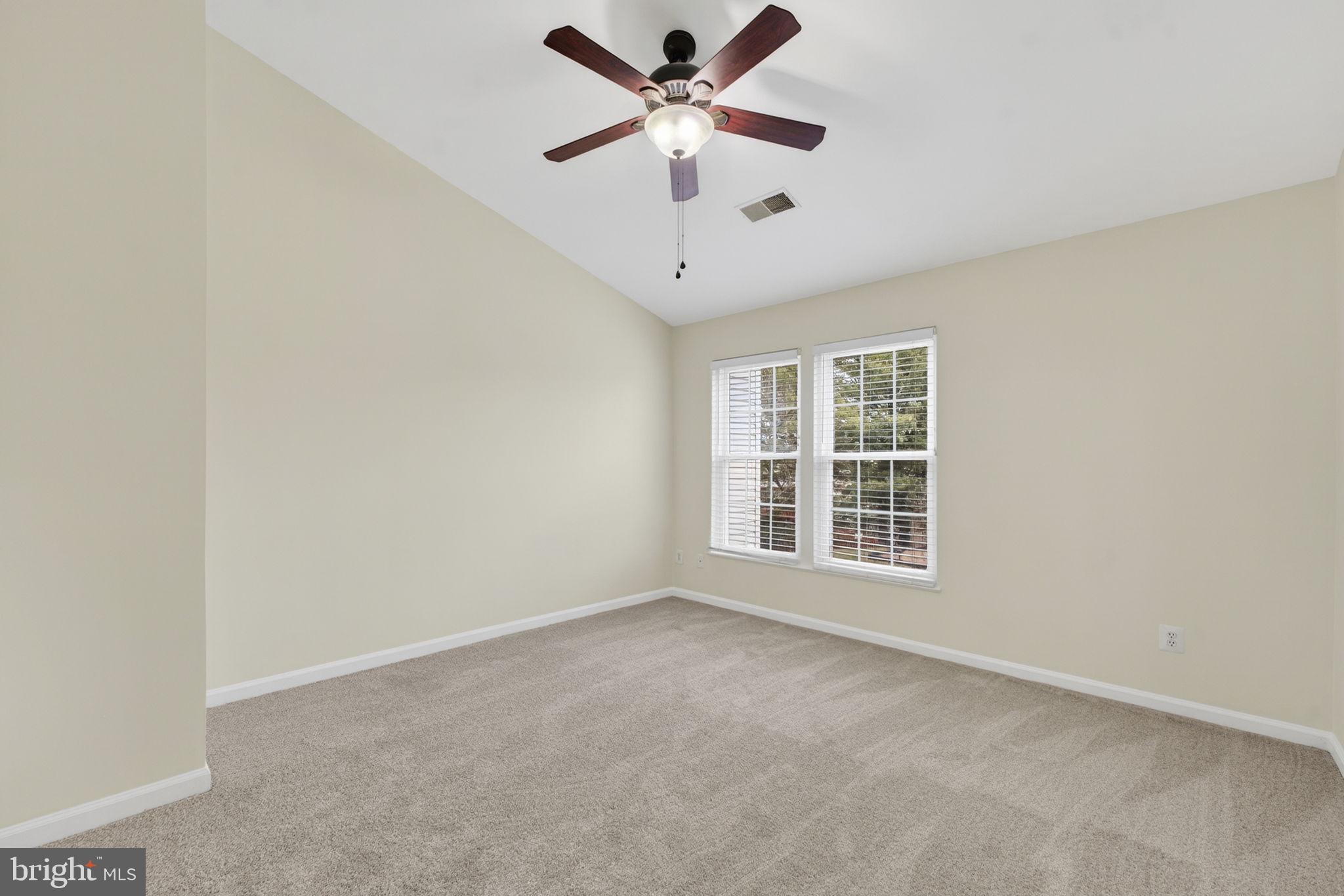 WELLINGTON/CLOVERHILL - Residential