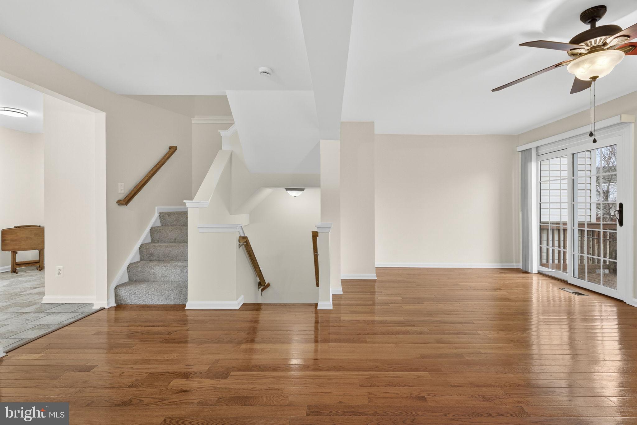 WELLINGTON/CLOVERHILL - Residential