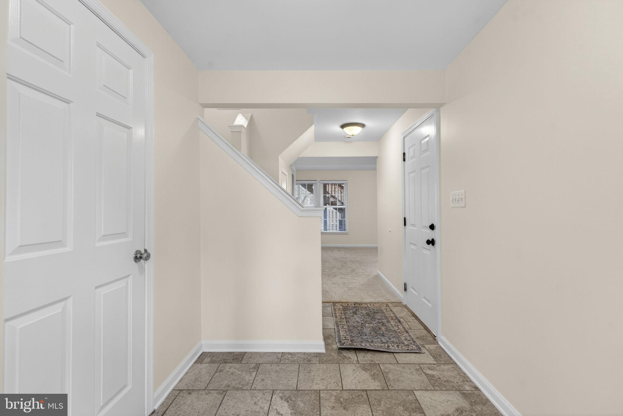 WELLINGTON/CLOVERHILL - Residential