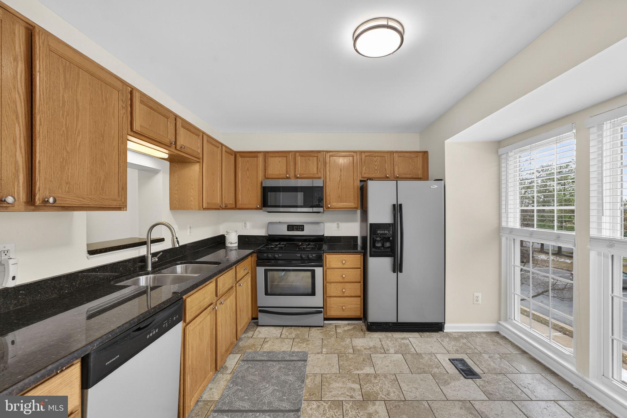 WELLINGTON/CLOVERHILL - Residential