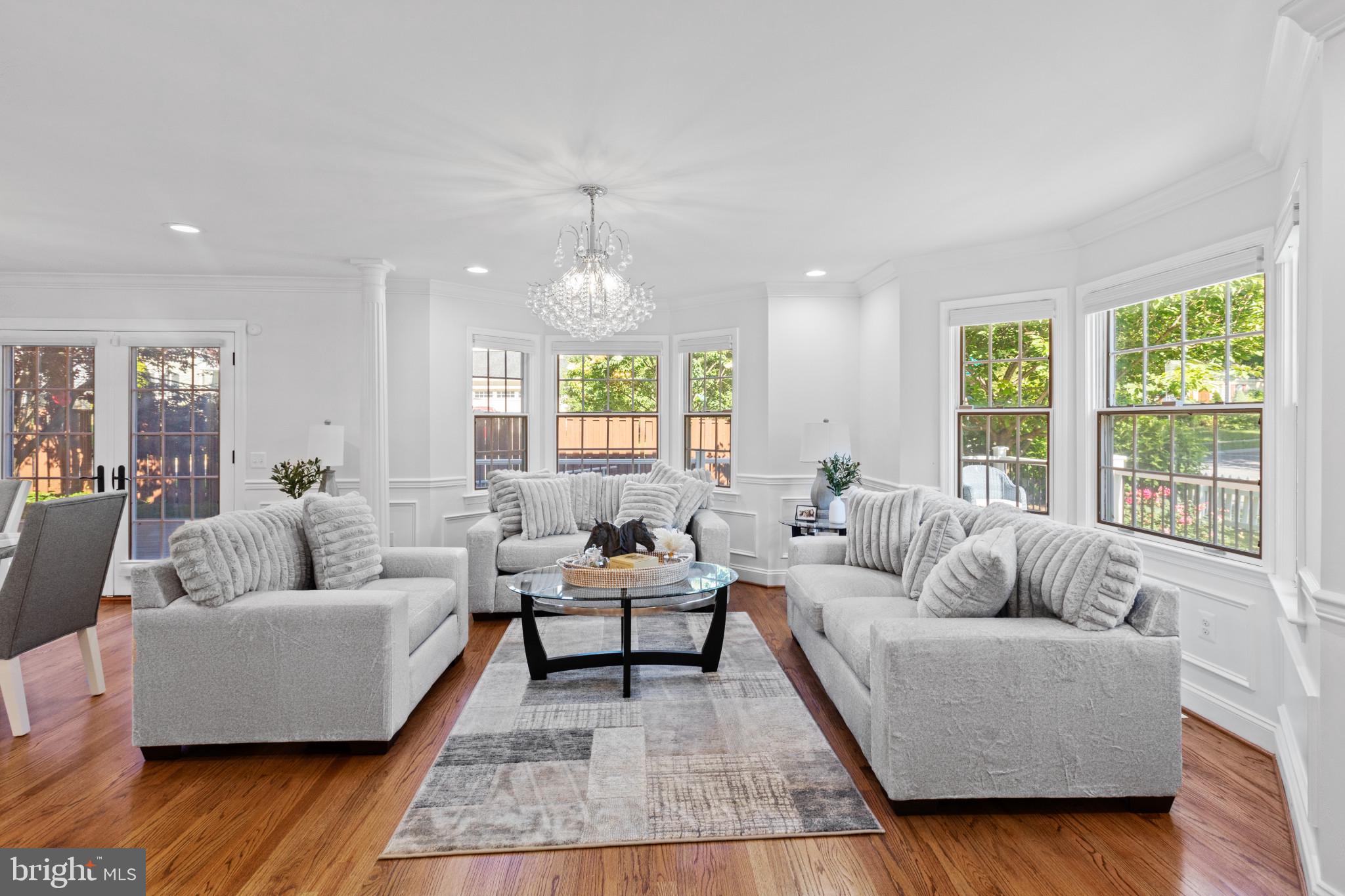 HUNTINGTON TERRACE - Residential