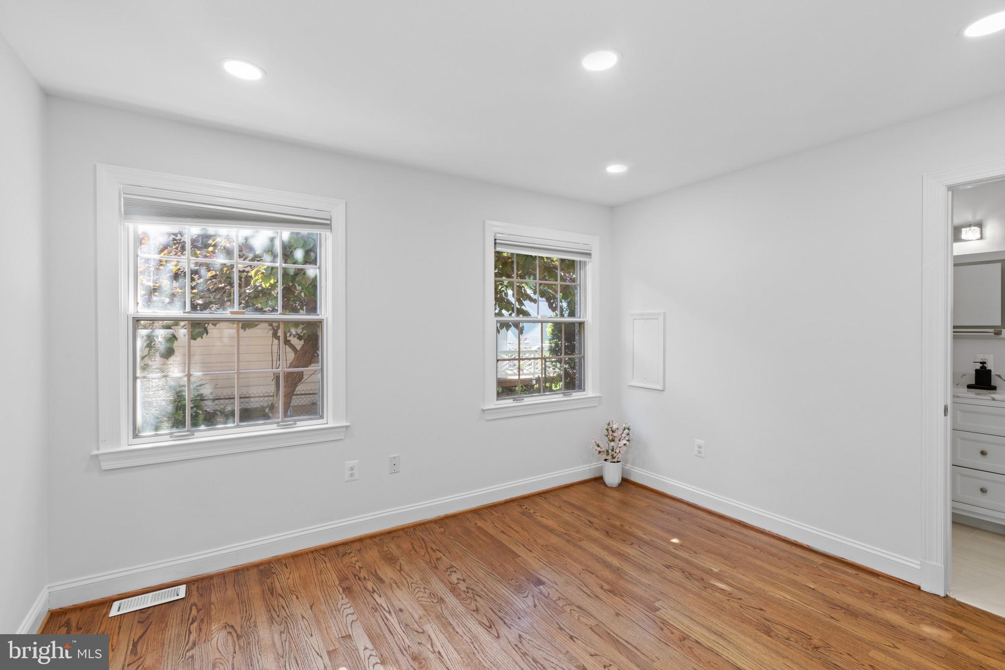 HUNTINGTON TERRACE - Residential