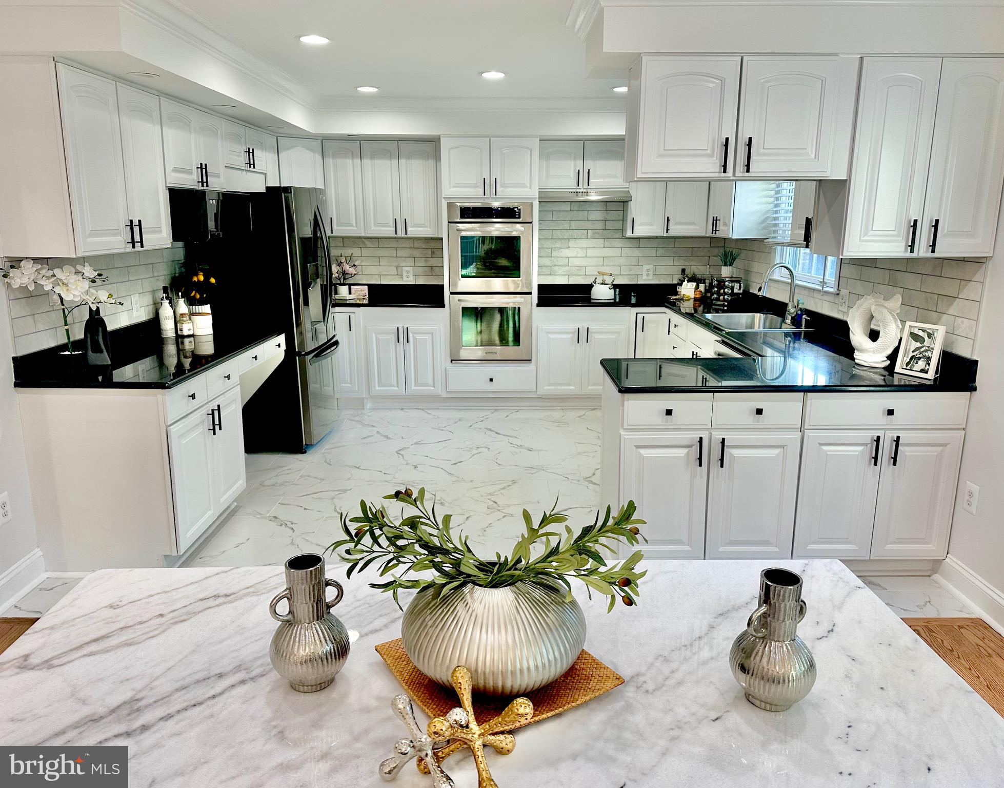 HUNTINGTON TERRACE - Residential