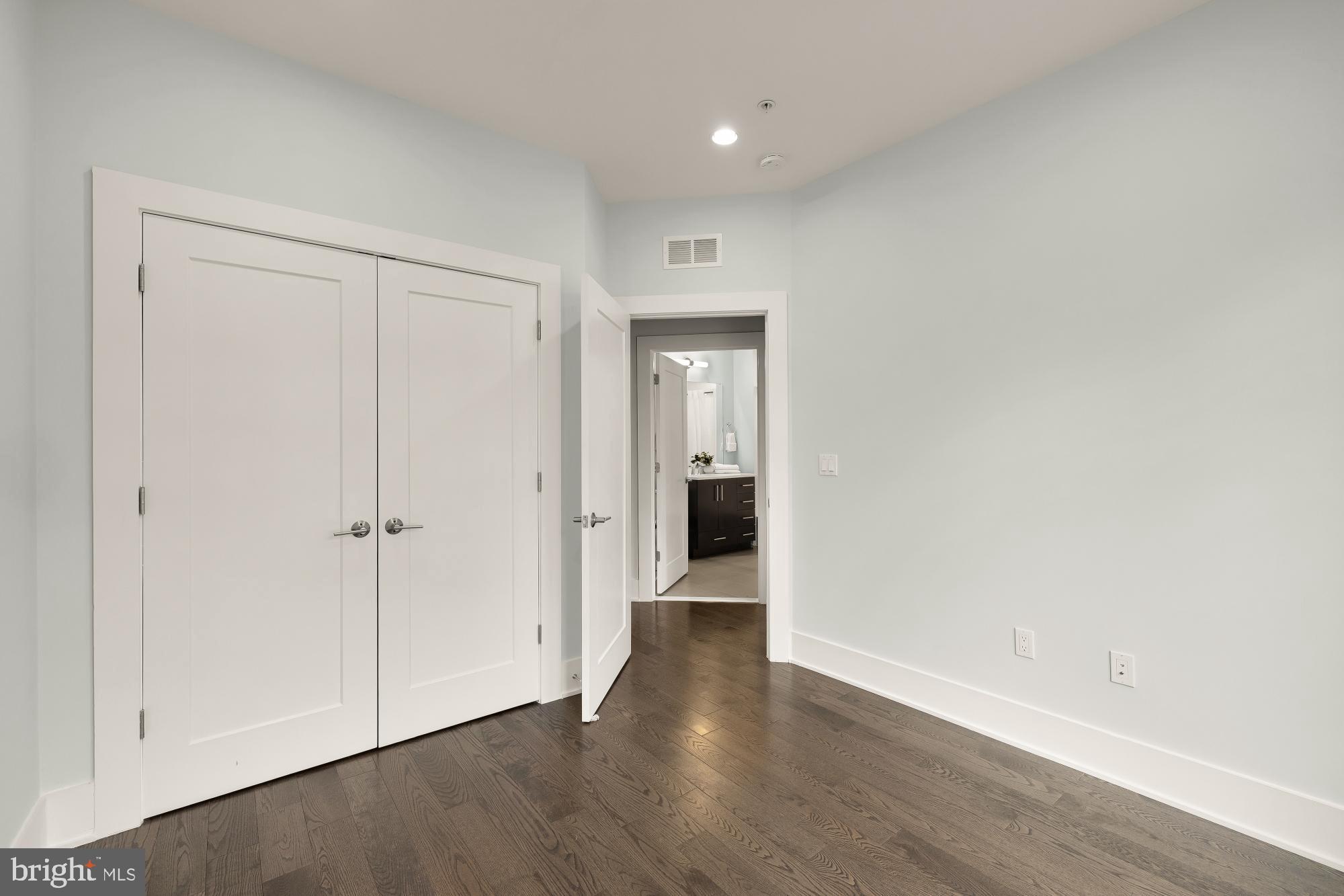 GROSVENOR HEIGHTS - Residential Lease