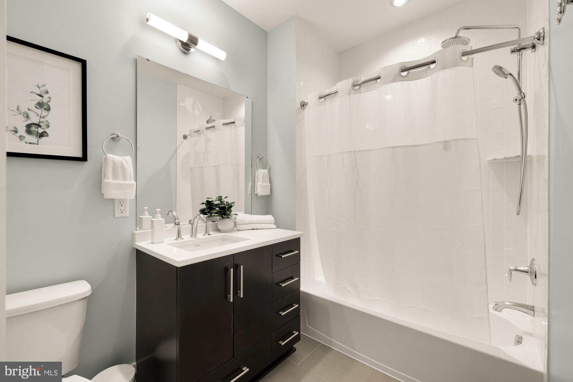 GROSVENOR HEIGHTS - Residential Lease