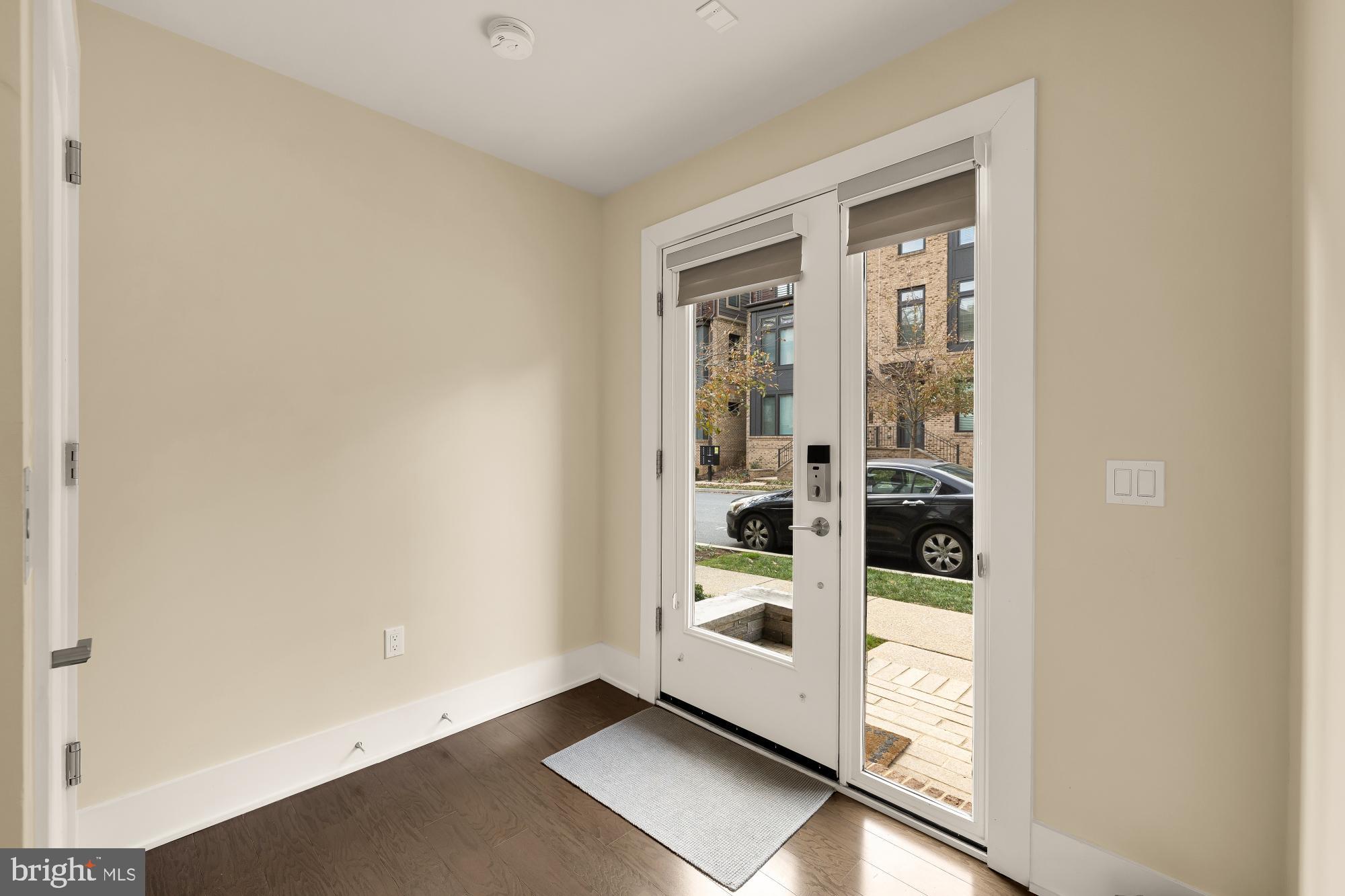 GROSVENOR HEIGHTS - Residential Lease