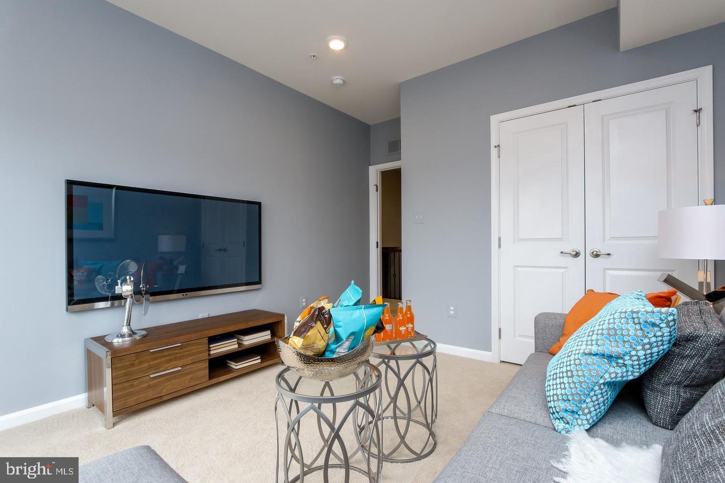 WESTPHALIA TOWN CENTER - Residential Lease