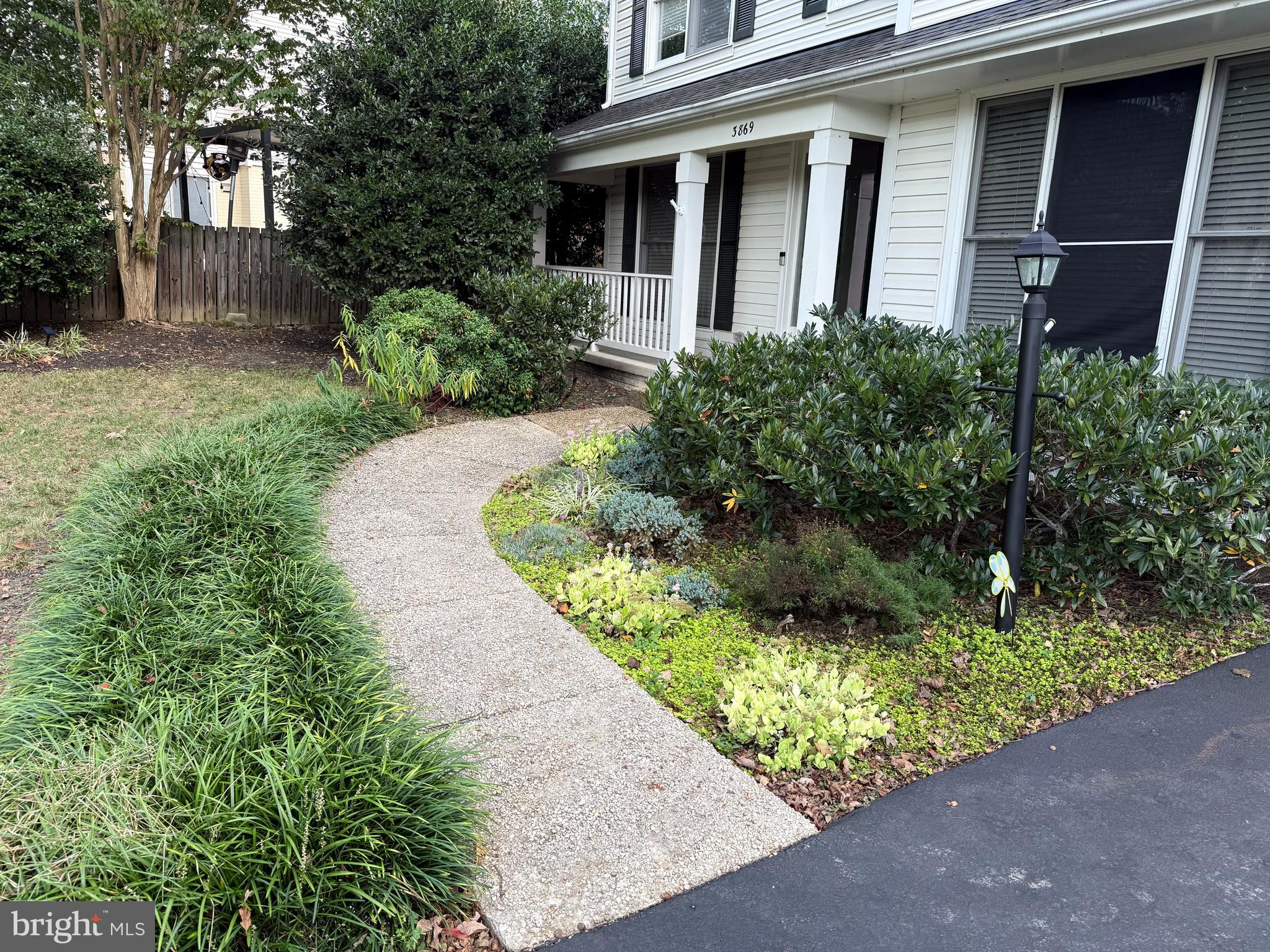 LAKE RIDGE - SPRINGWOODS - Residential Lease