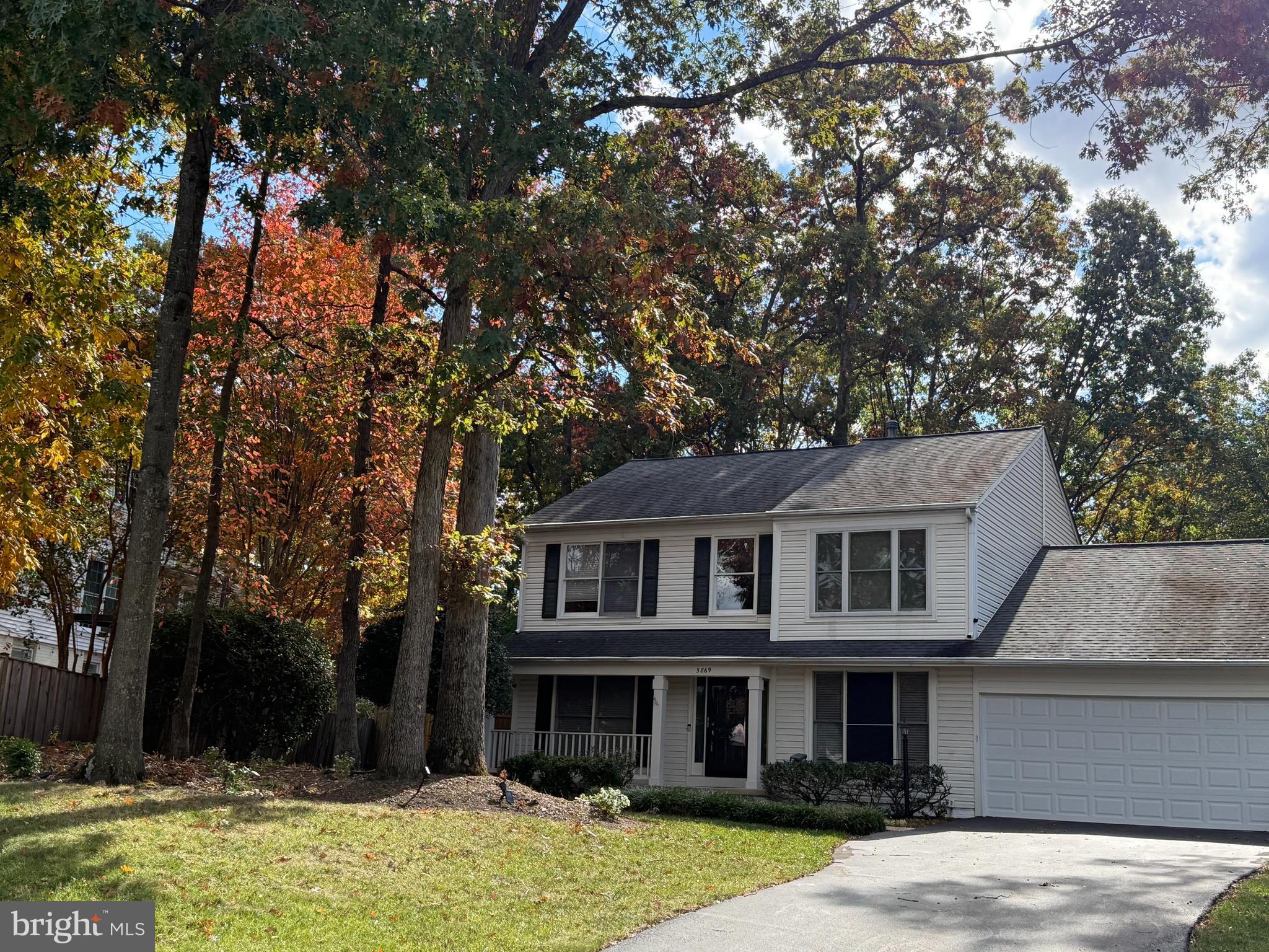 LAKE RIDGE - SPRINGWOODS - Residential Lease