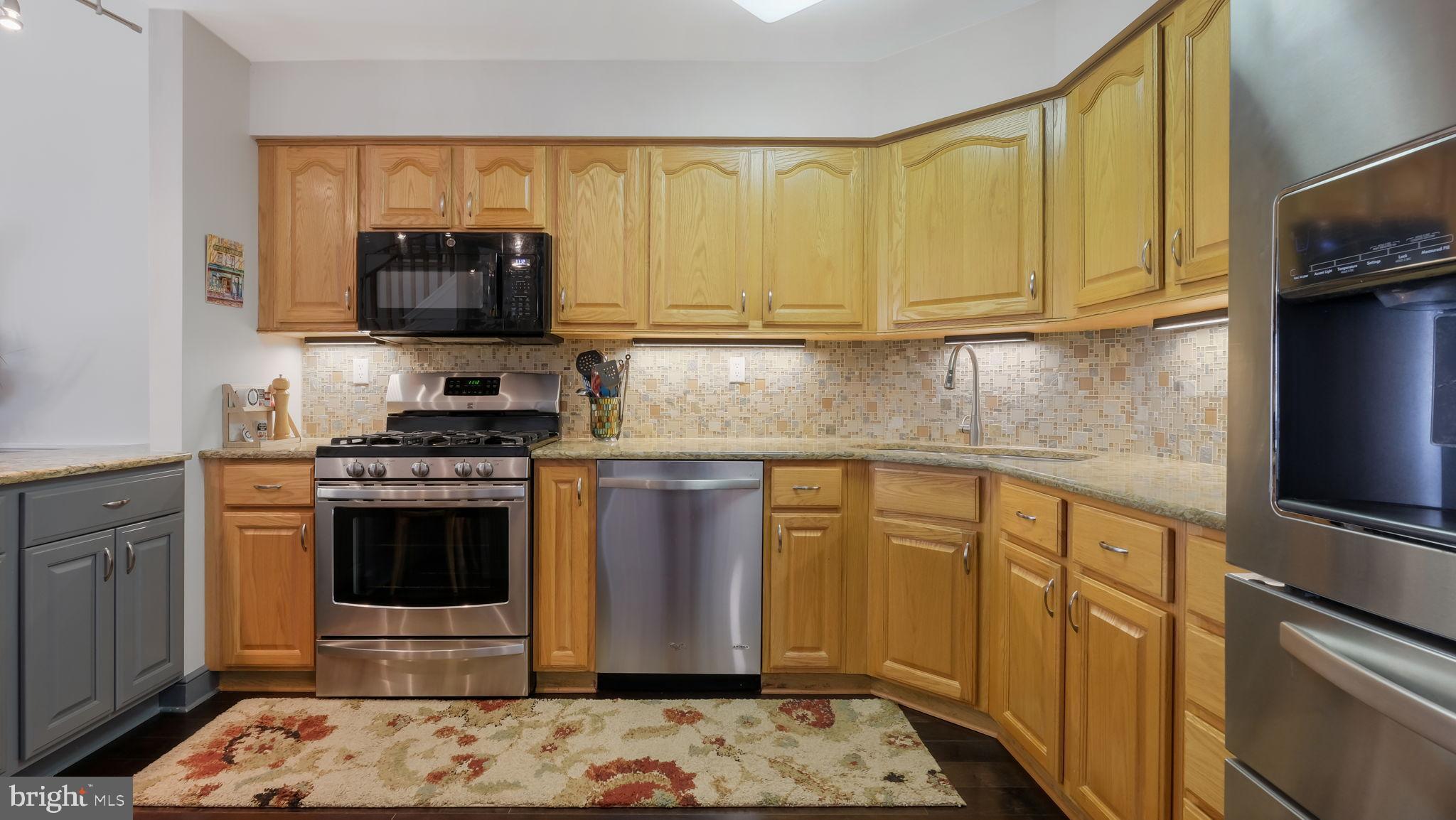 VILLAGES OF DOYLES - Residential