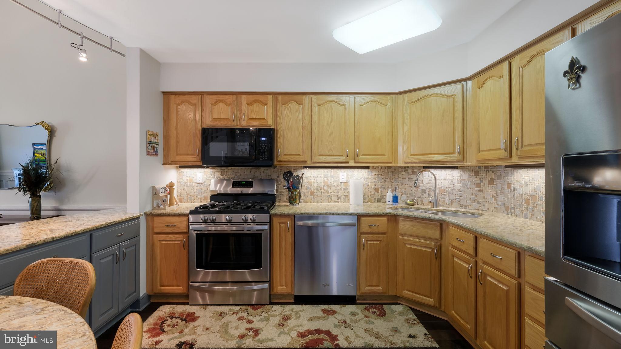 VILLAGES OF DOYLES - Residential