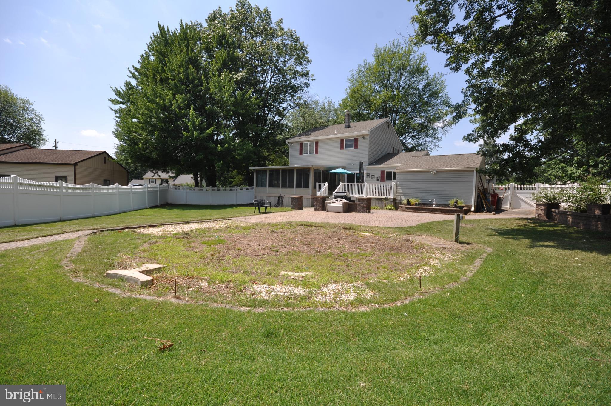 ROSEWOOD PARK - Residential