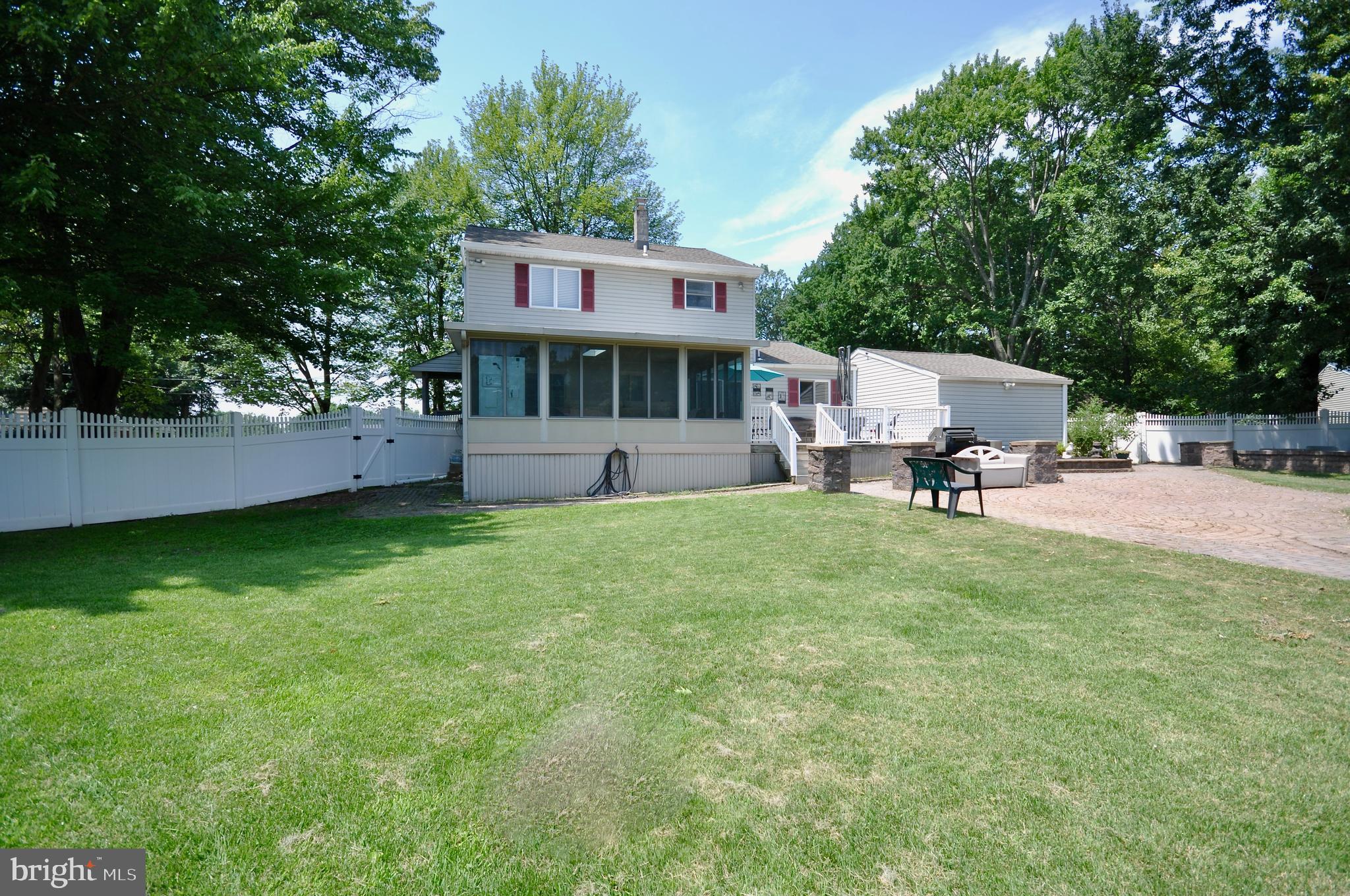 ROSEWOOD PARK - Residential