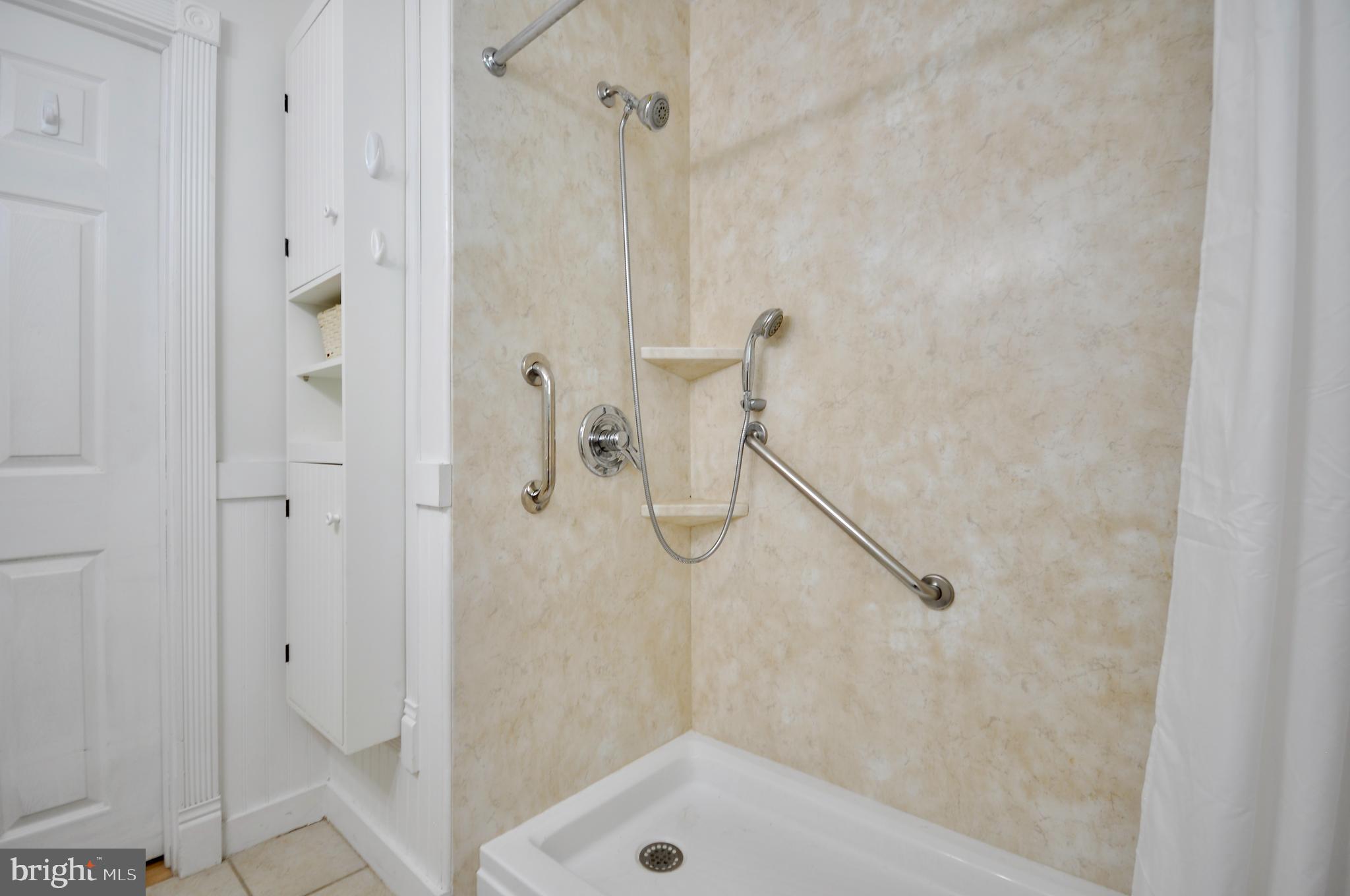 ROSEWOOD PARK - Residential