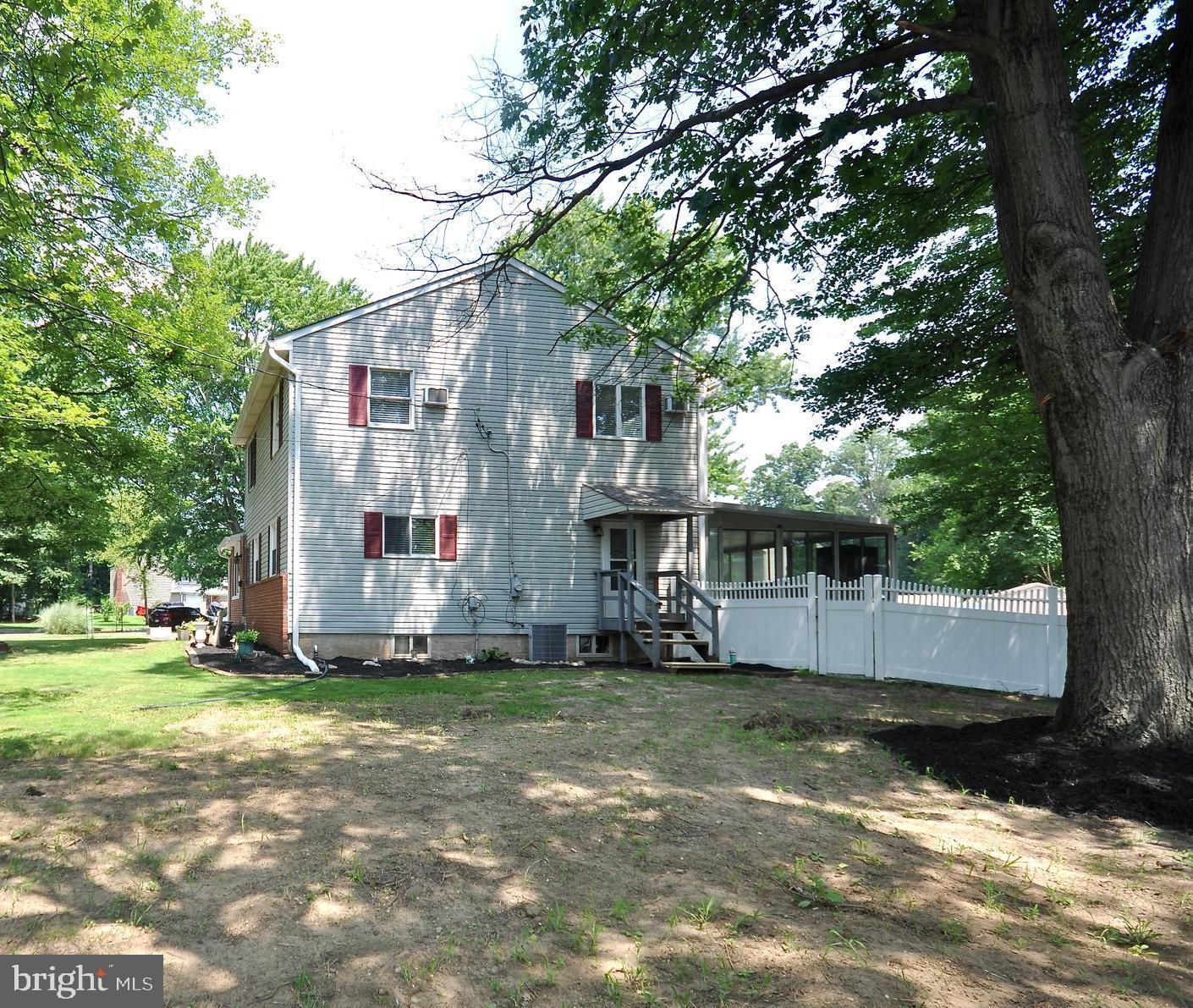 ROSEWOOD PARK - Residential