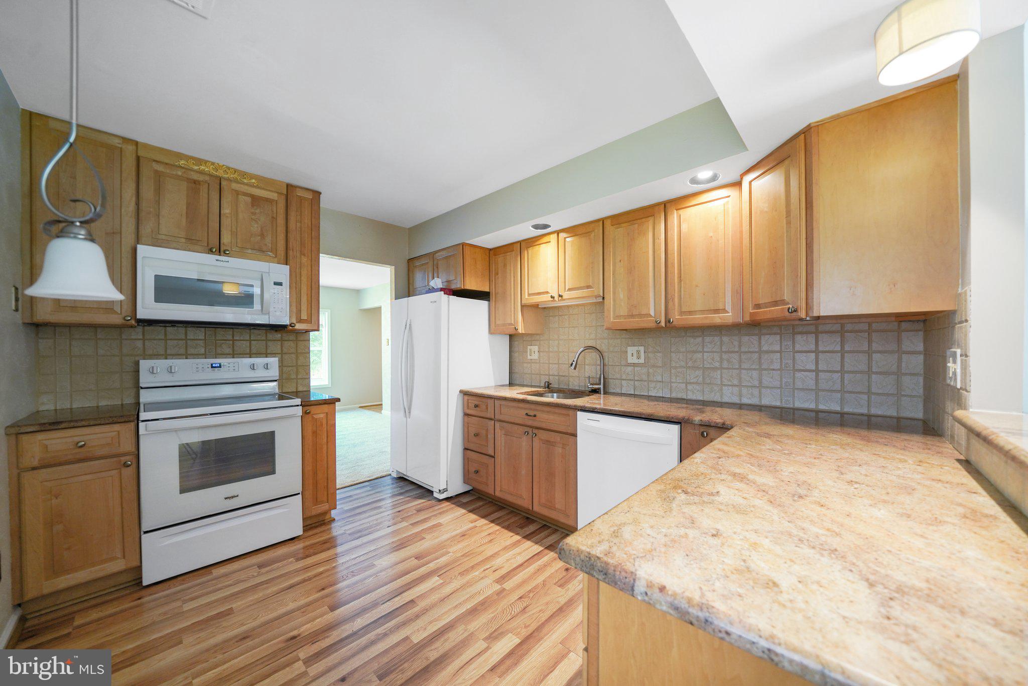 DUPORTAIL VILLAGE - Residential Lease