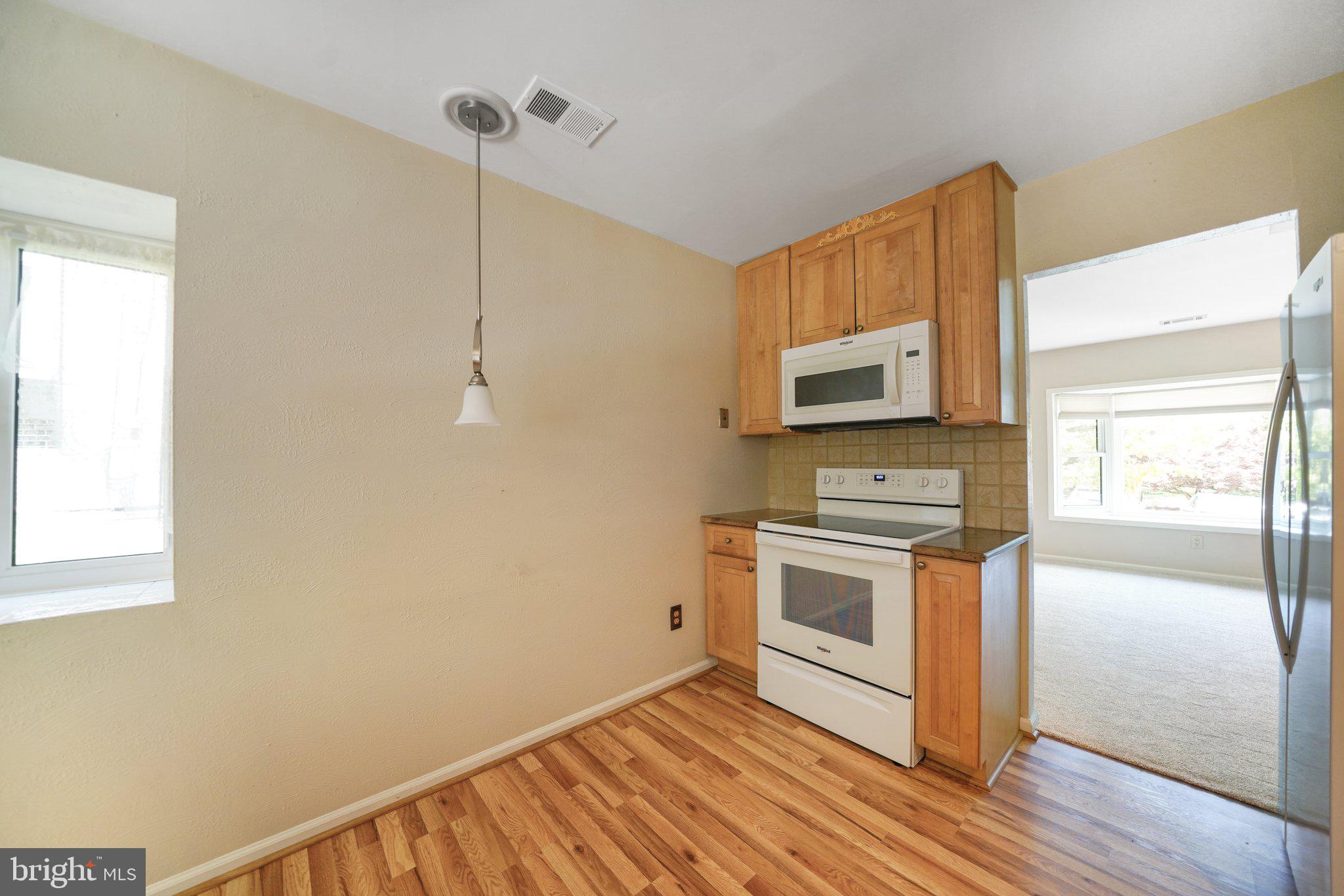 DUPORTAIL VILLAGE - Residential Lease