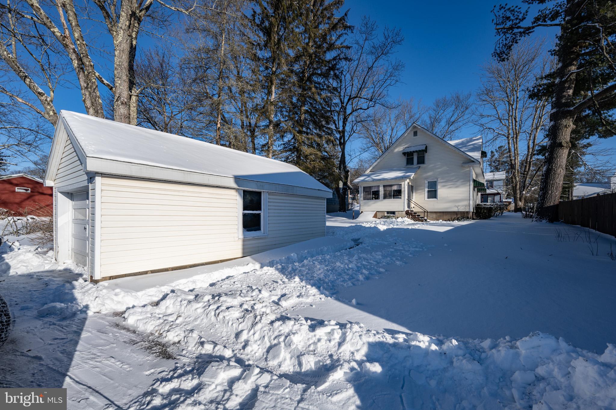 OAKLAND - Residential