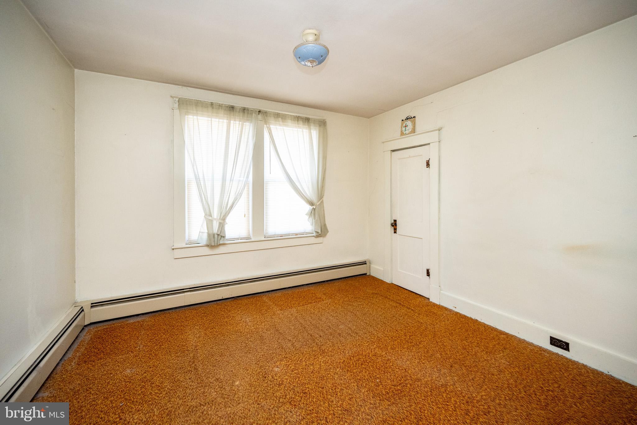 OAKLAND - Residential